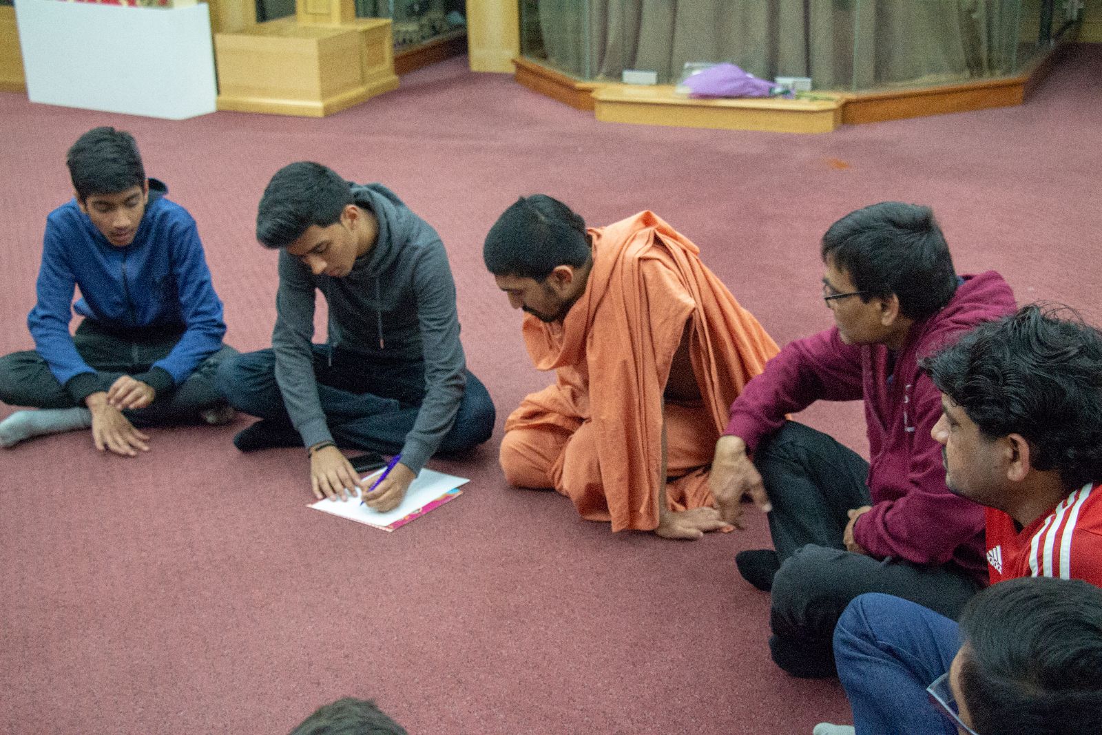 ©1987-2017 SKS Swaminarayan Temple East London