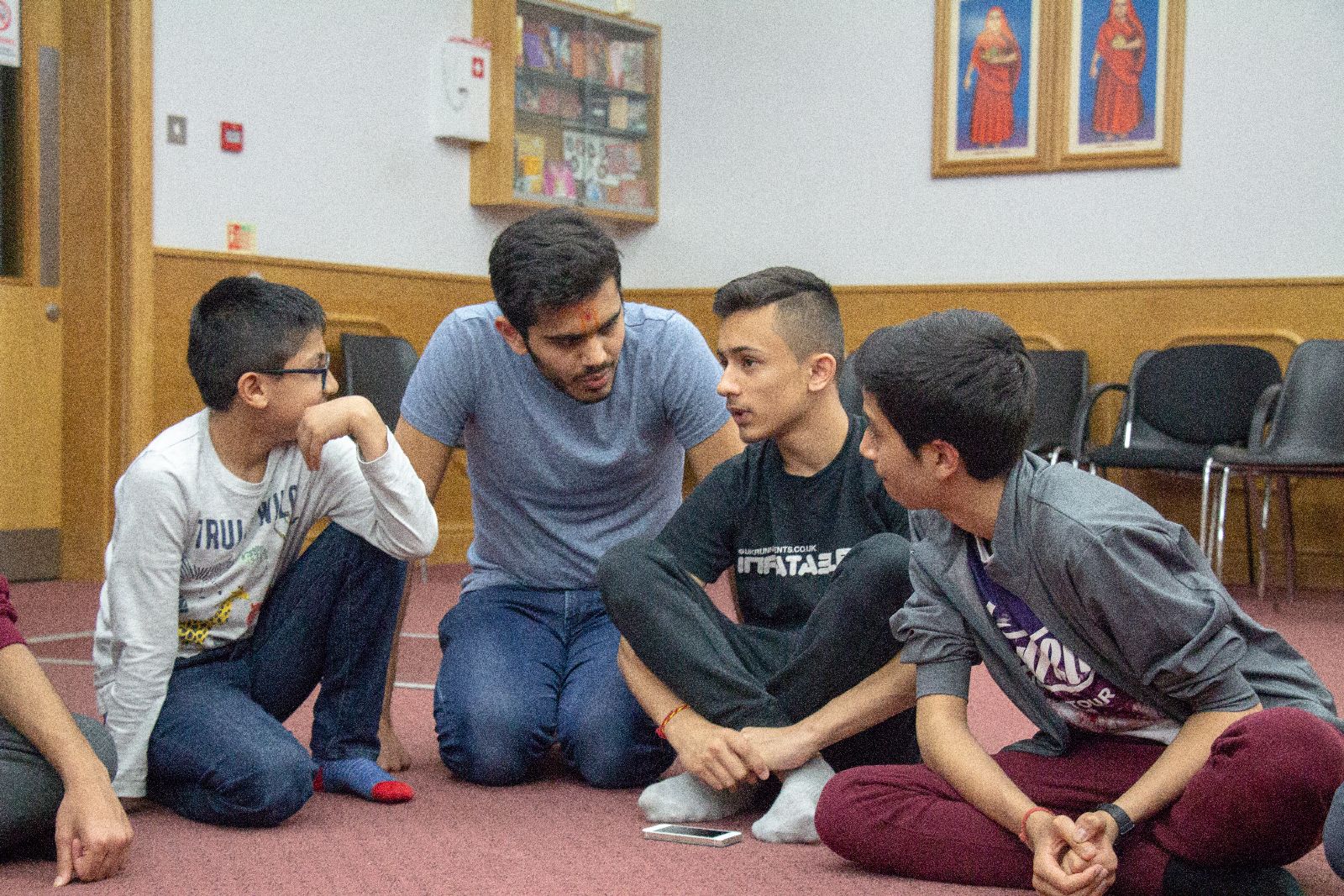 ©1987-2017 SKS Swaminarayan Temple East London
