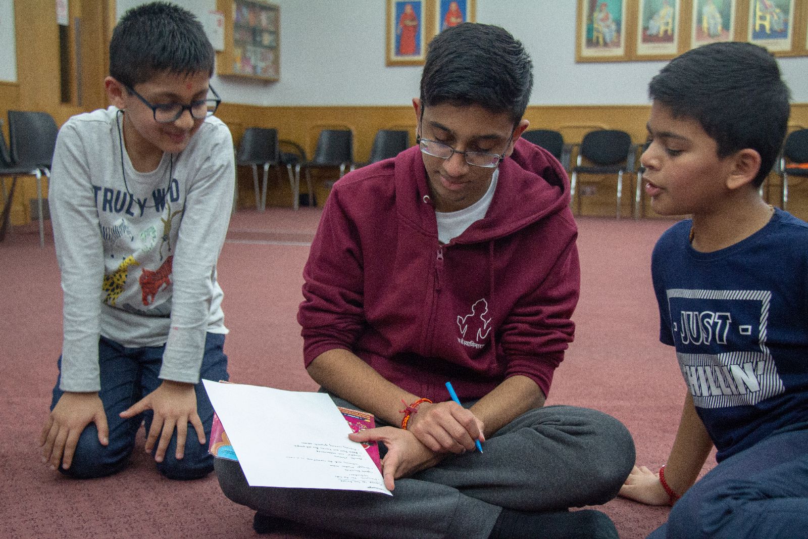 ©1987-2017 SKS Swaminarayan Temple East London