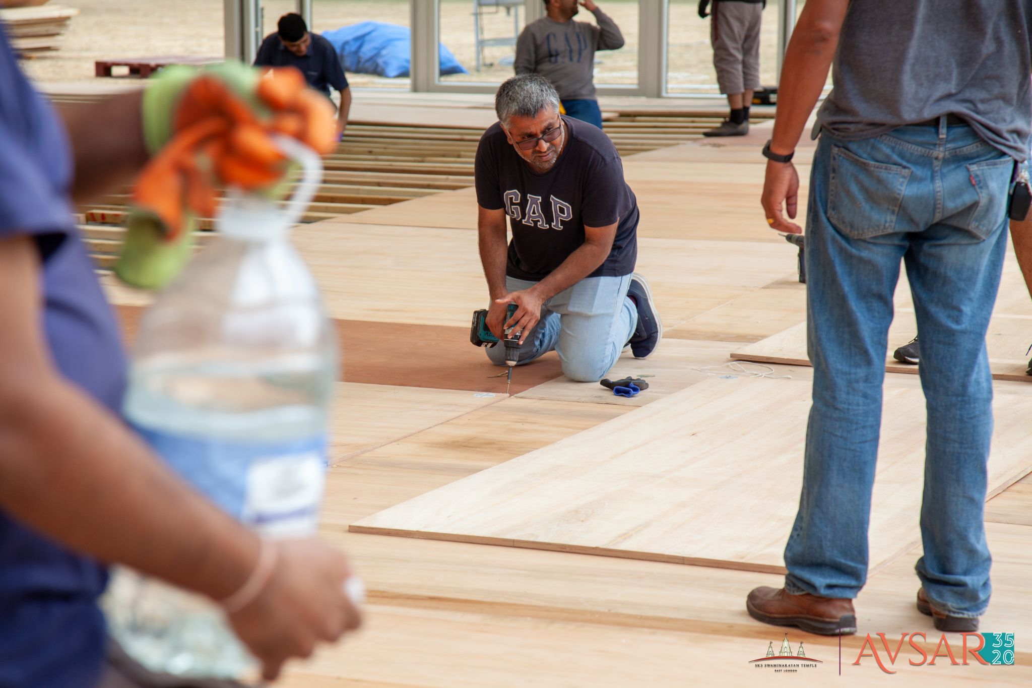 ©1987-2017 SKS Swaminarayan Temple East London