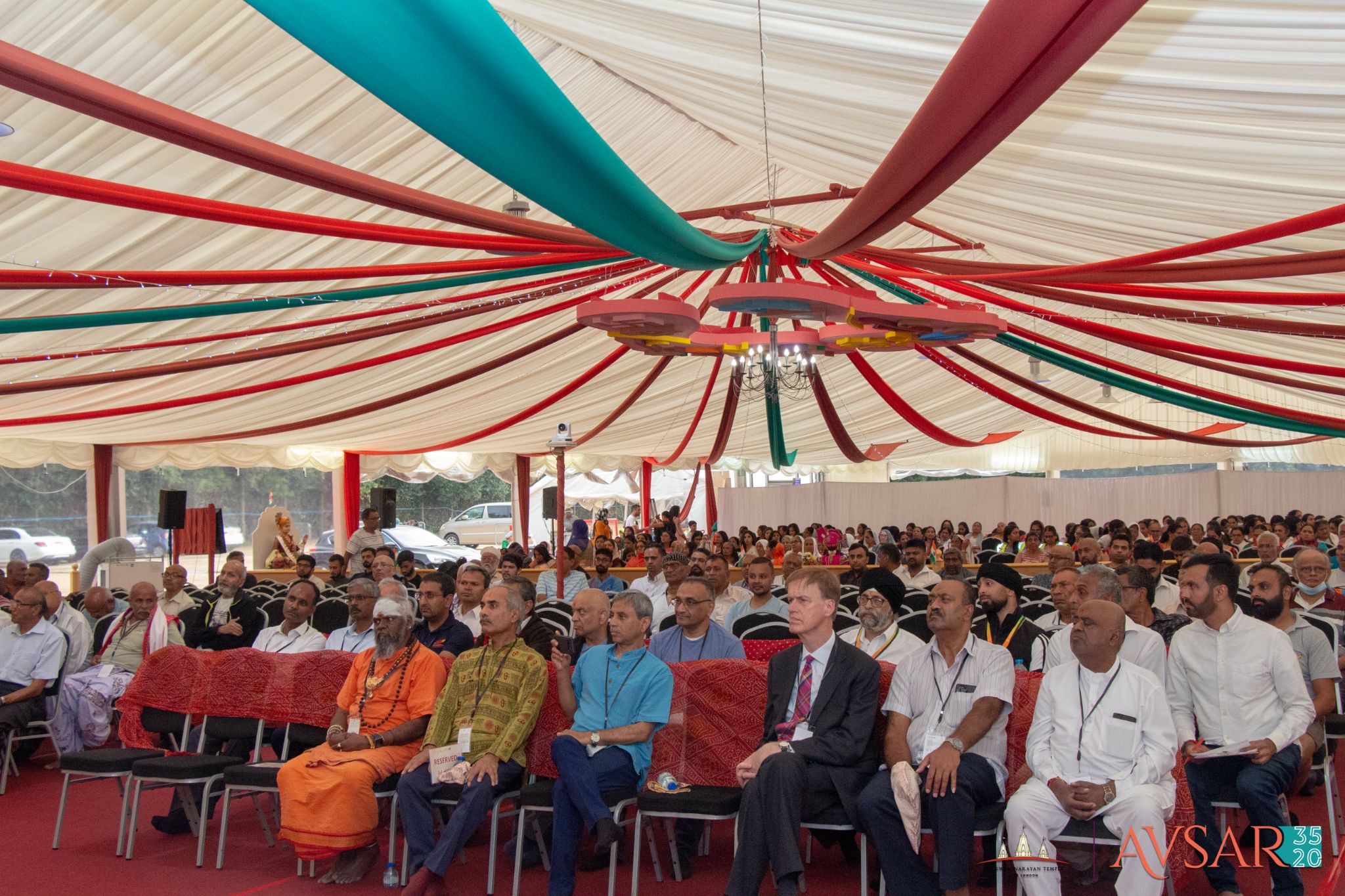 ©1987-2017 SKS Swaminarayan Temple East London