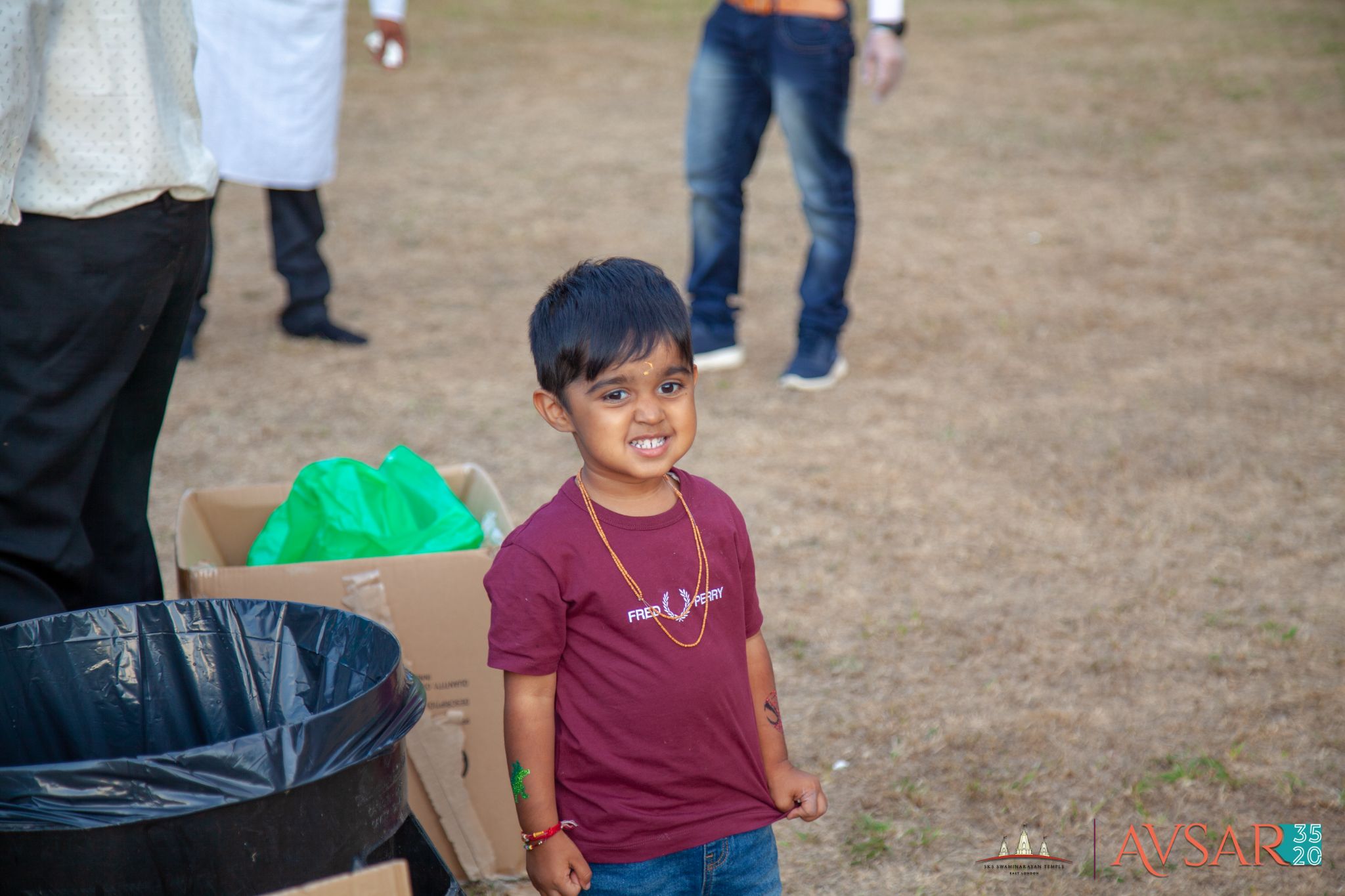 ©1987-2017 SKS Swaminarayan Temple East London