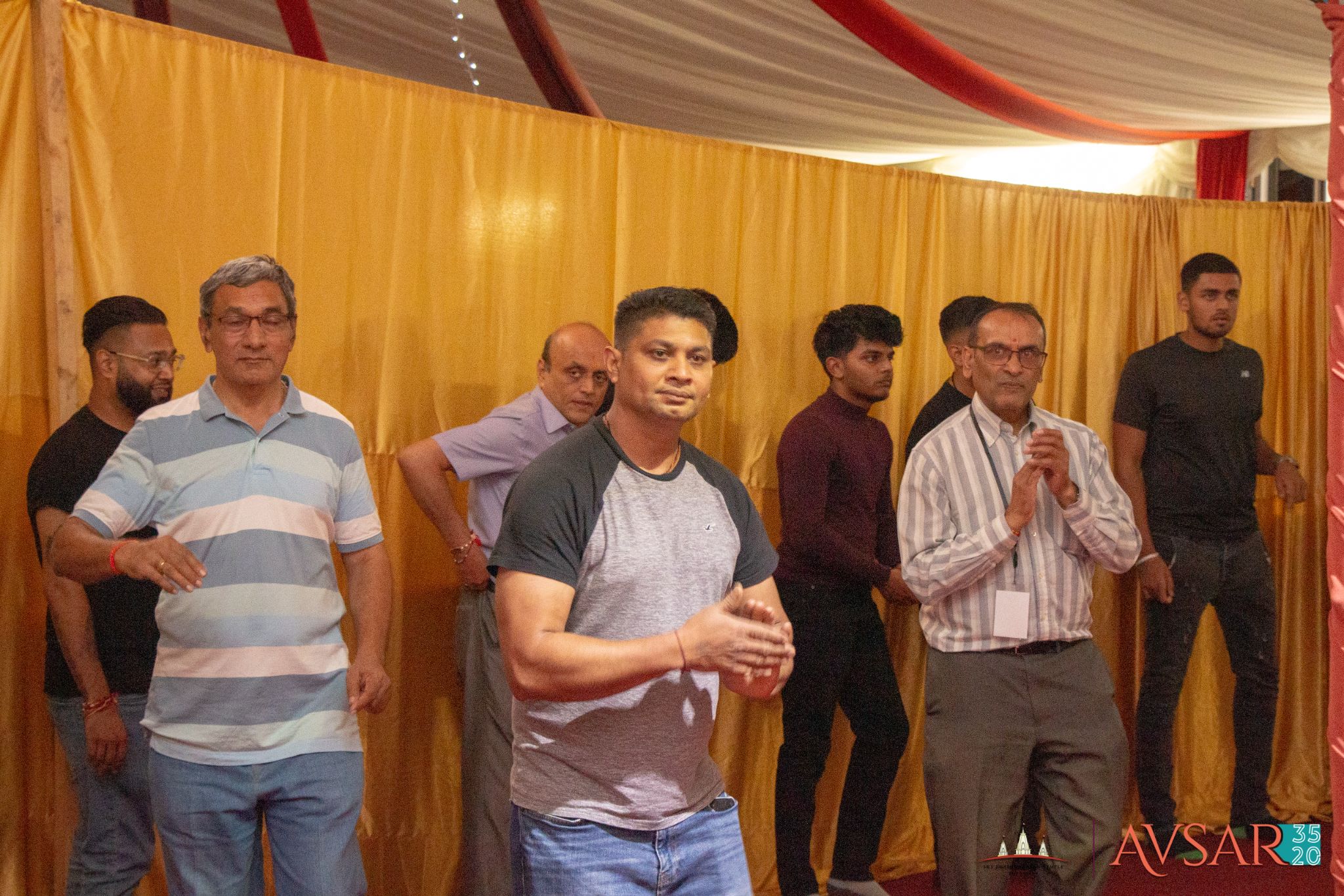 ©1987-2017 SKS Swaminarayan Temple East London