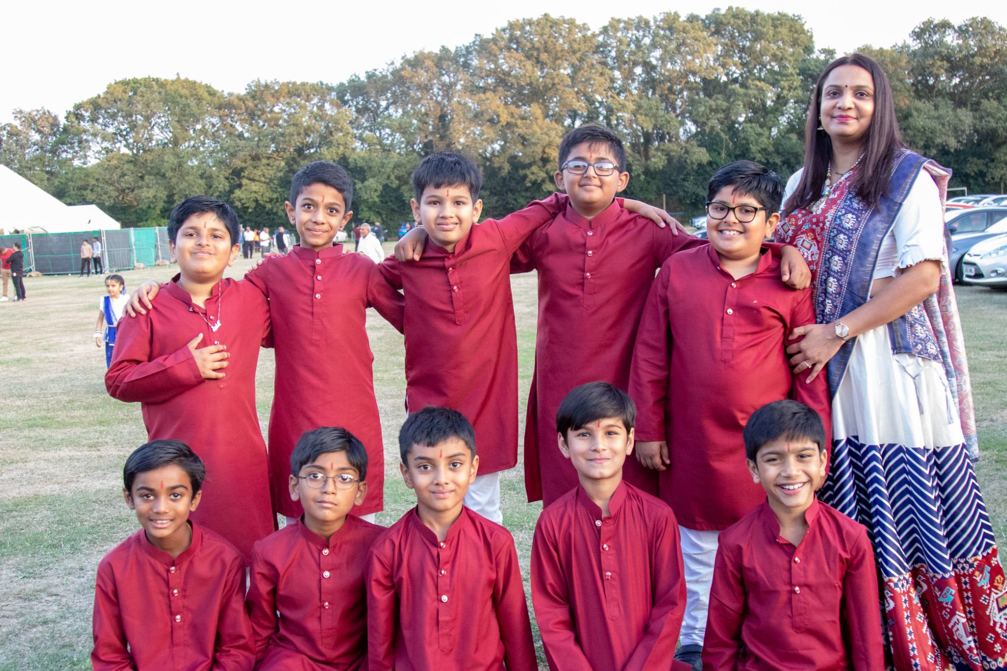 ©1987-2017 SKS Swaminarayan Temple East London