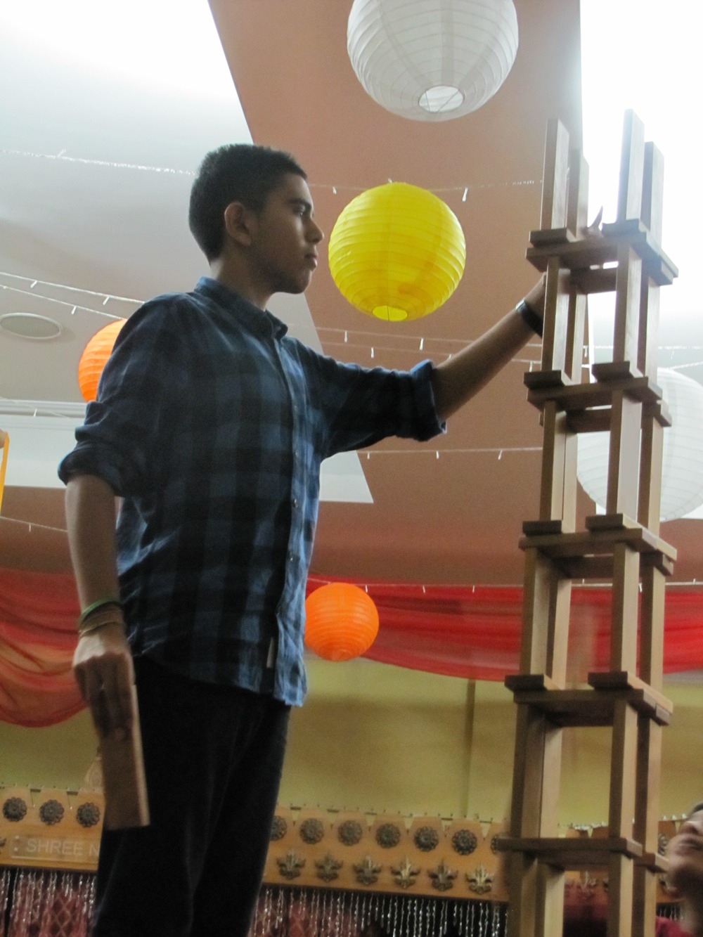 ©1987-2017 SKS Swaminarayan Temple East London