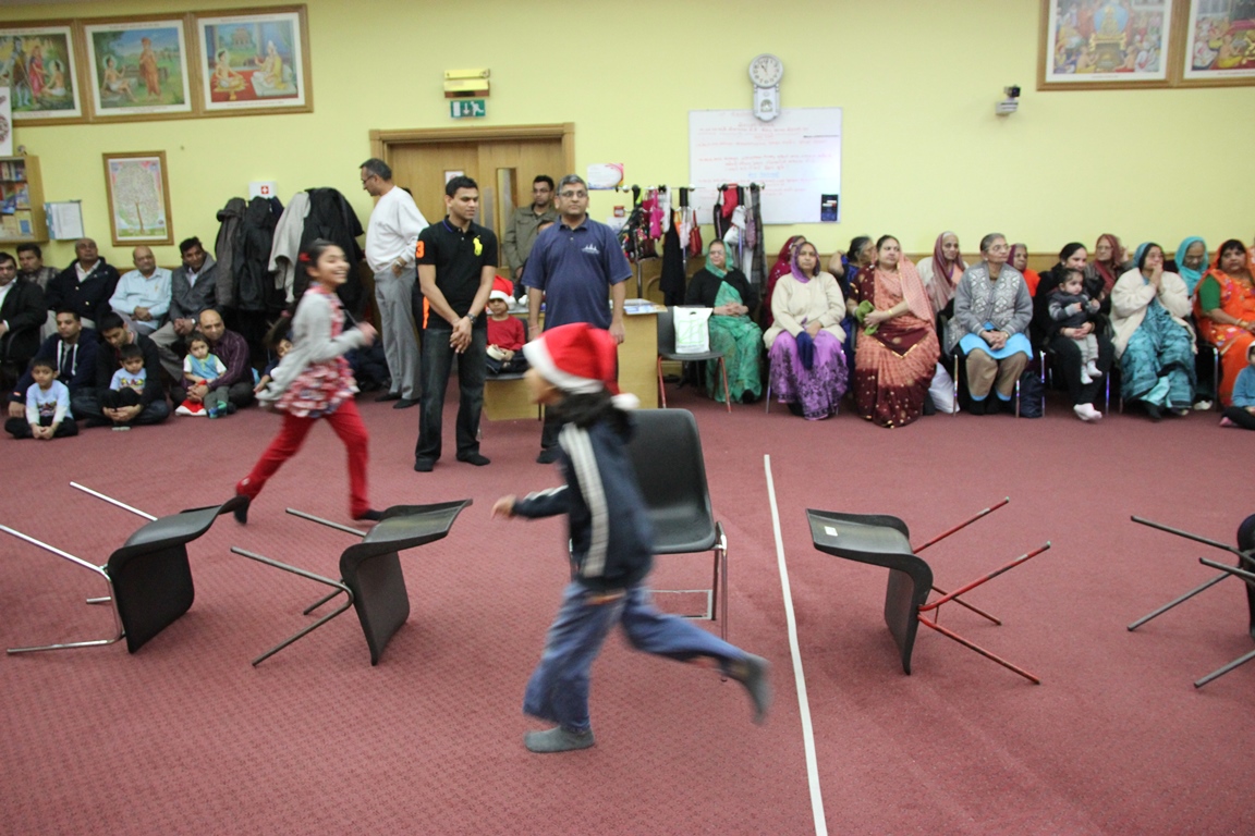 ©1987-2017 SKS Swaminarayan Temple East London