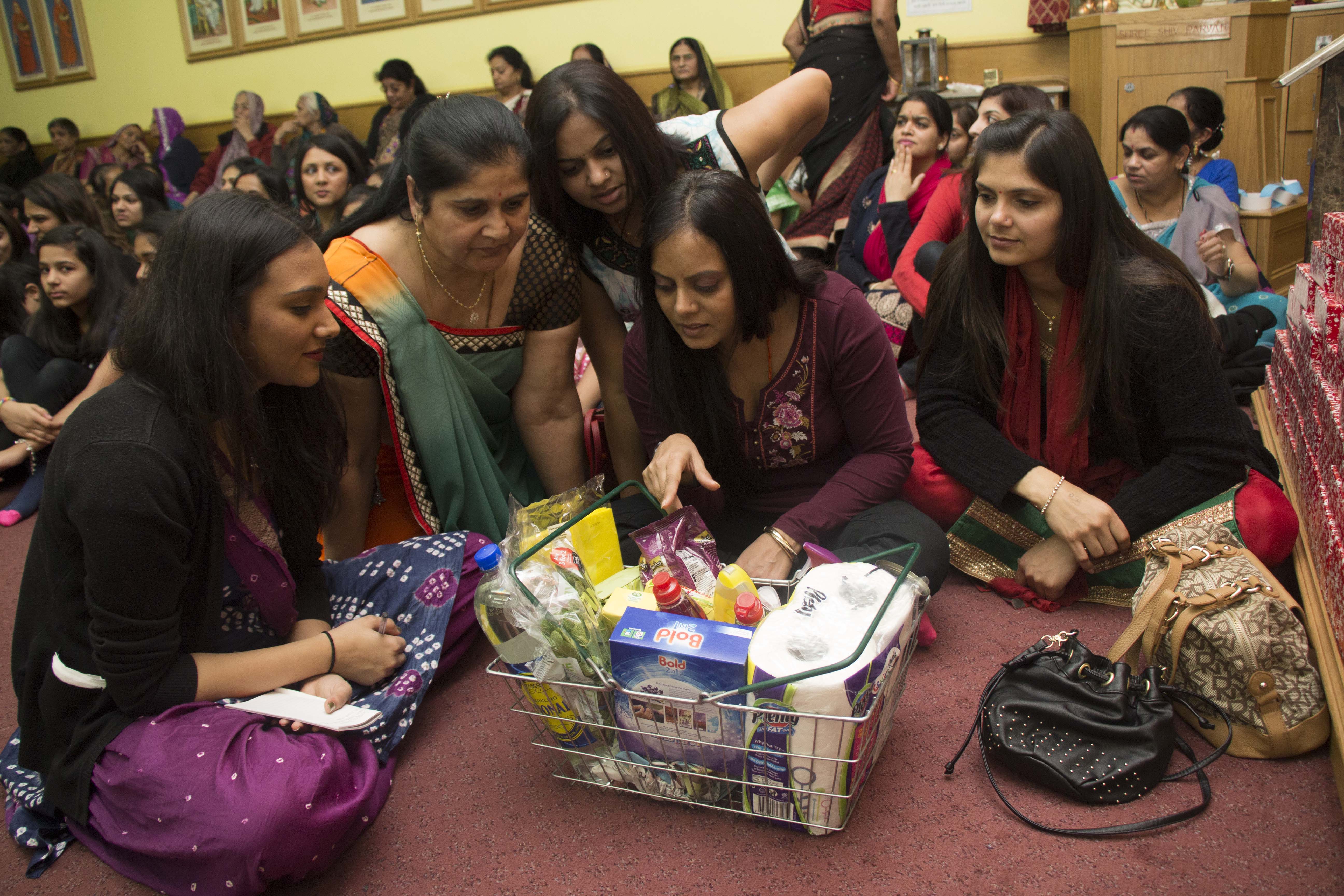 ©1987-2017 SKS Swaminarayan Temple East London
