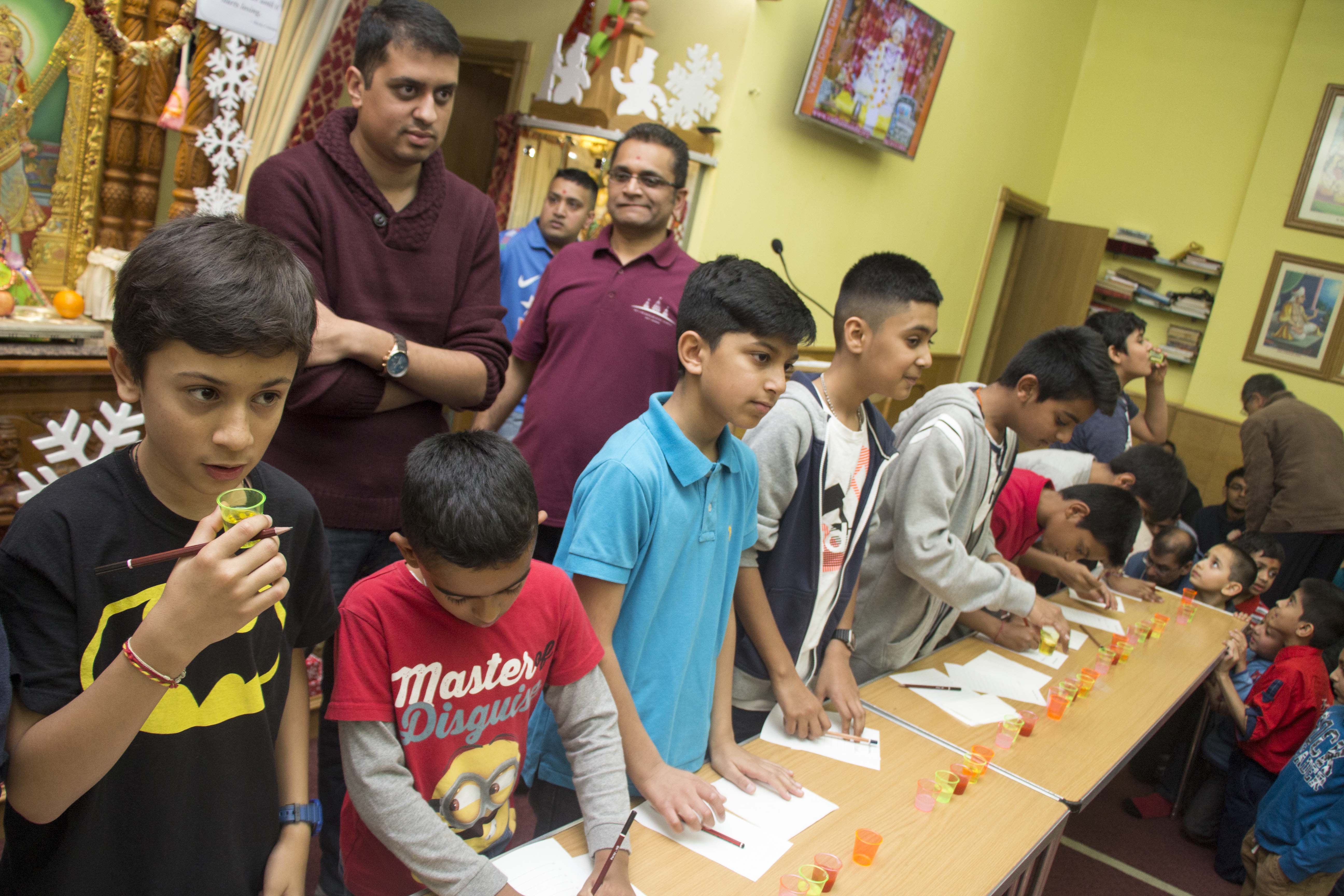 ©1987-2017 SKS Swaminarayan Temple East London