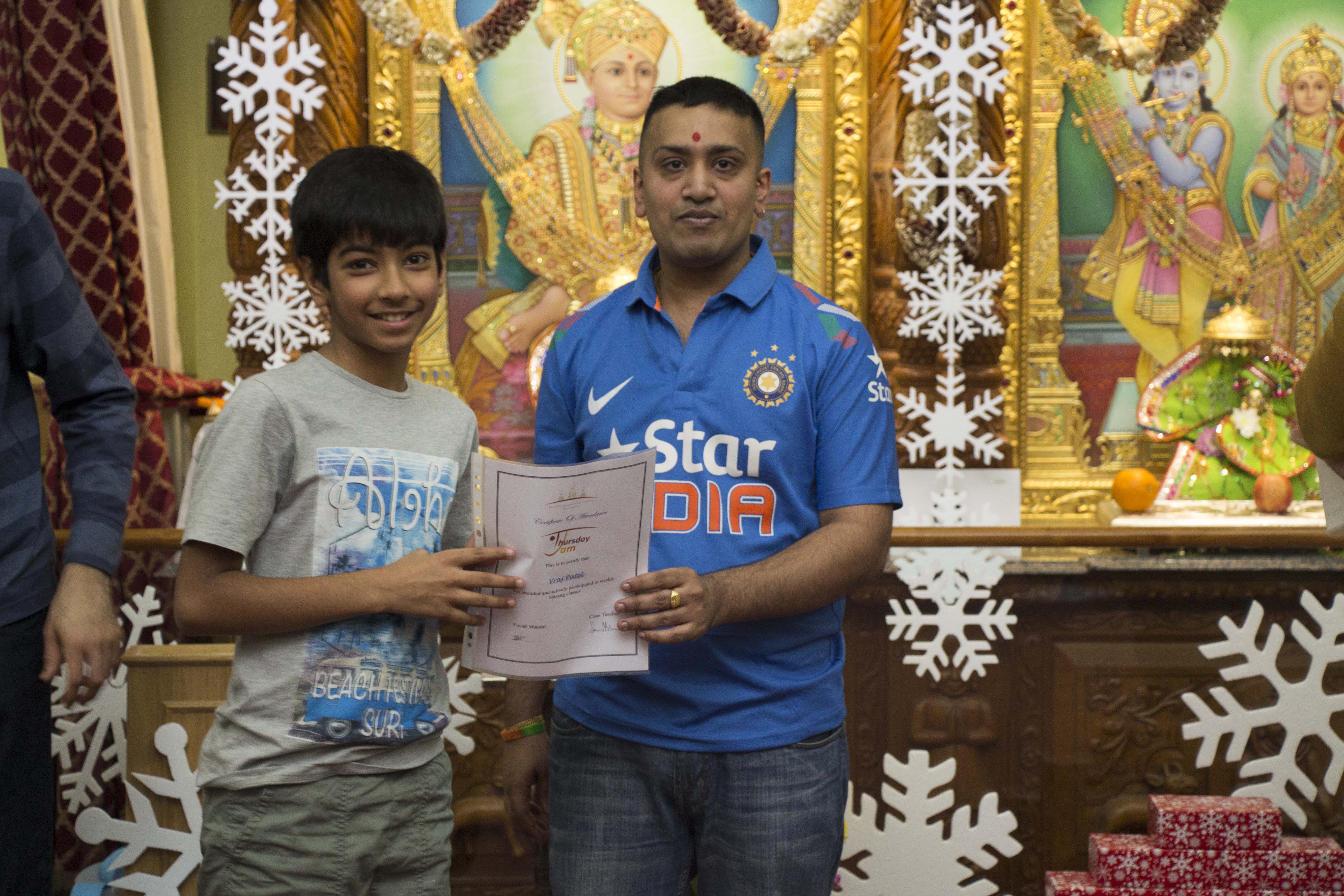 ©1987-2017 SKS Swaminarayan Temple East London