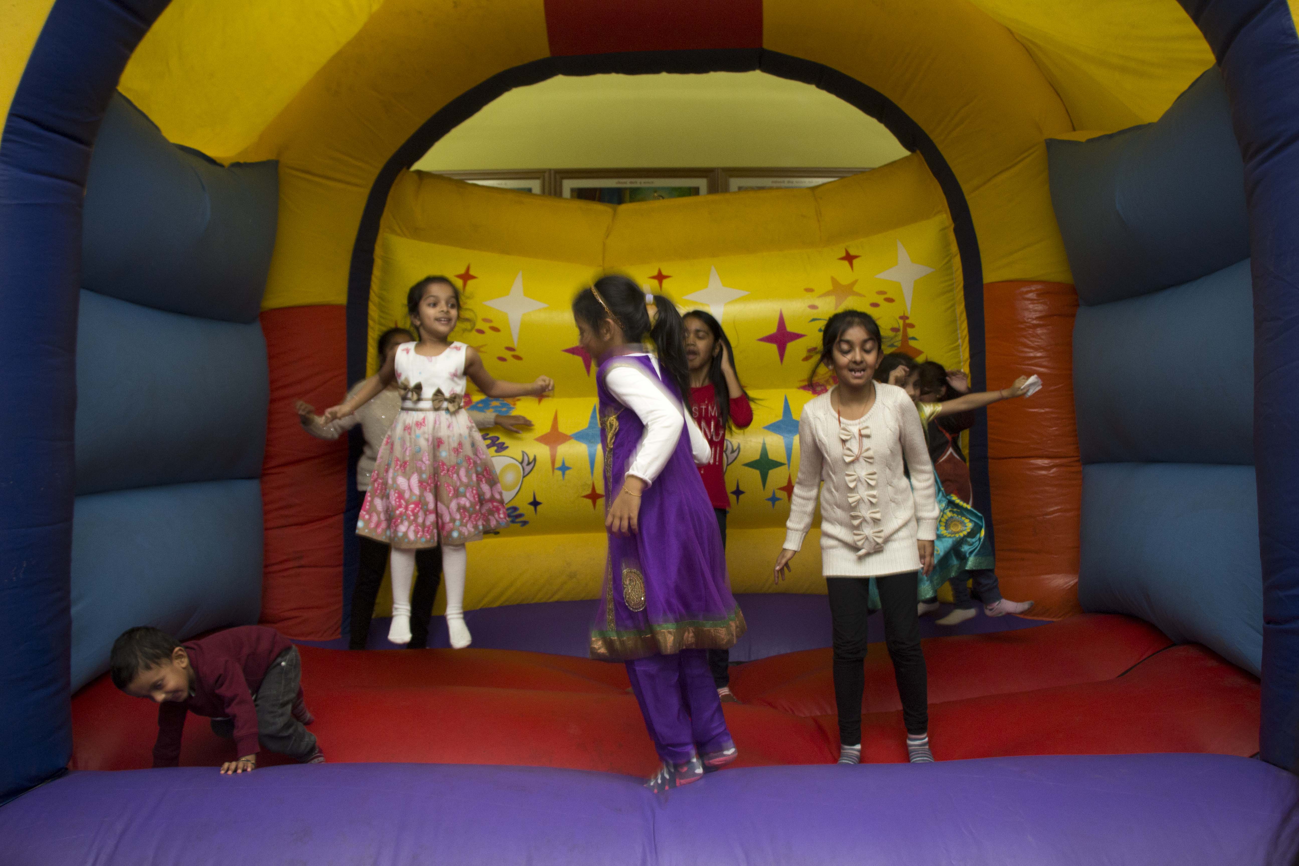 IMG 1092 - ©1987-2017 SKS Swaminarayan Temple East London