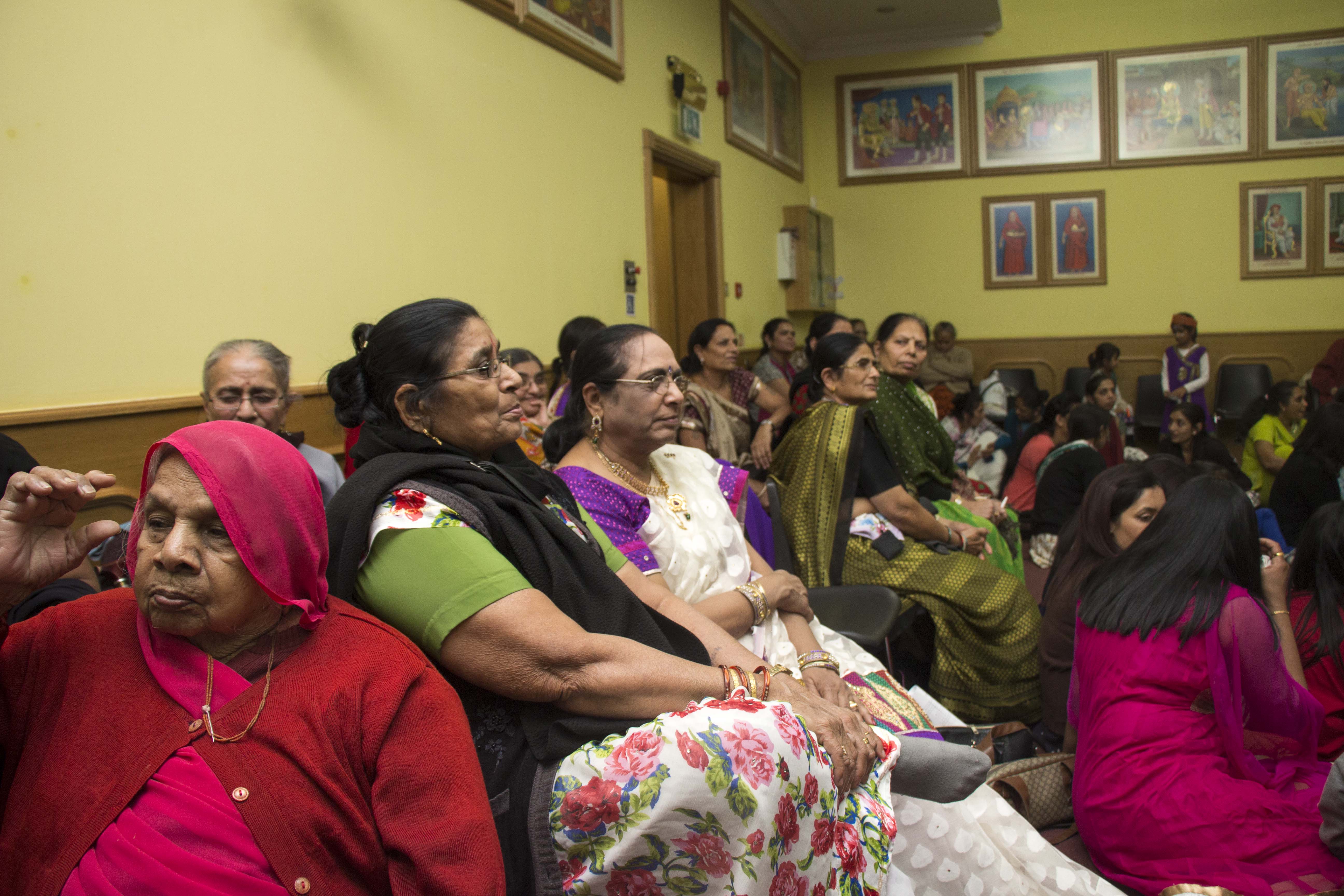 ©1987-2017 SKS Swaminarayan Temple East London