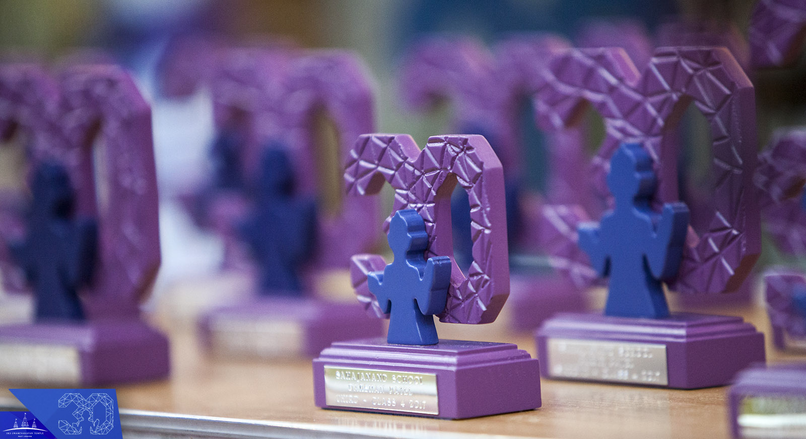 42 - ©1987-2017 SKS Swaminarayan Temple East London