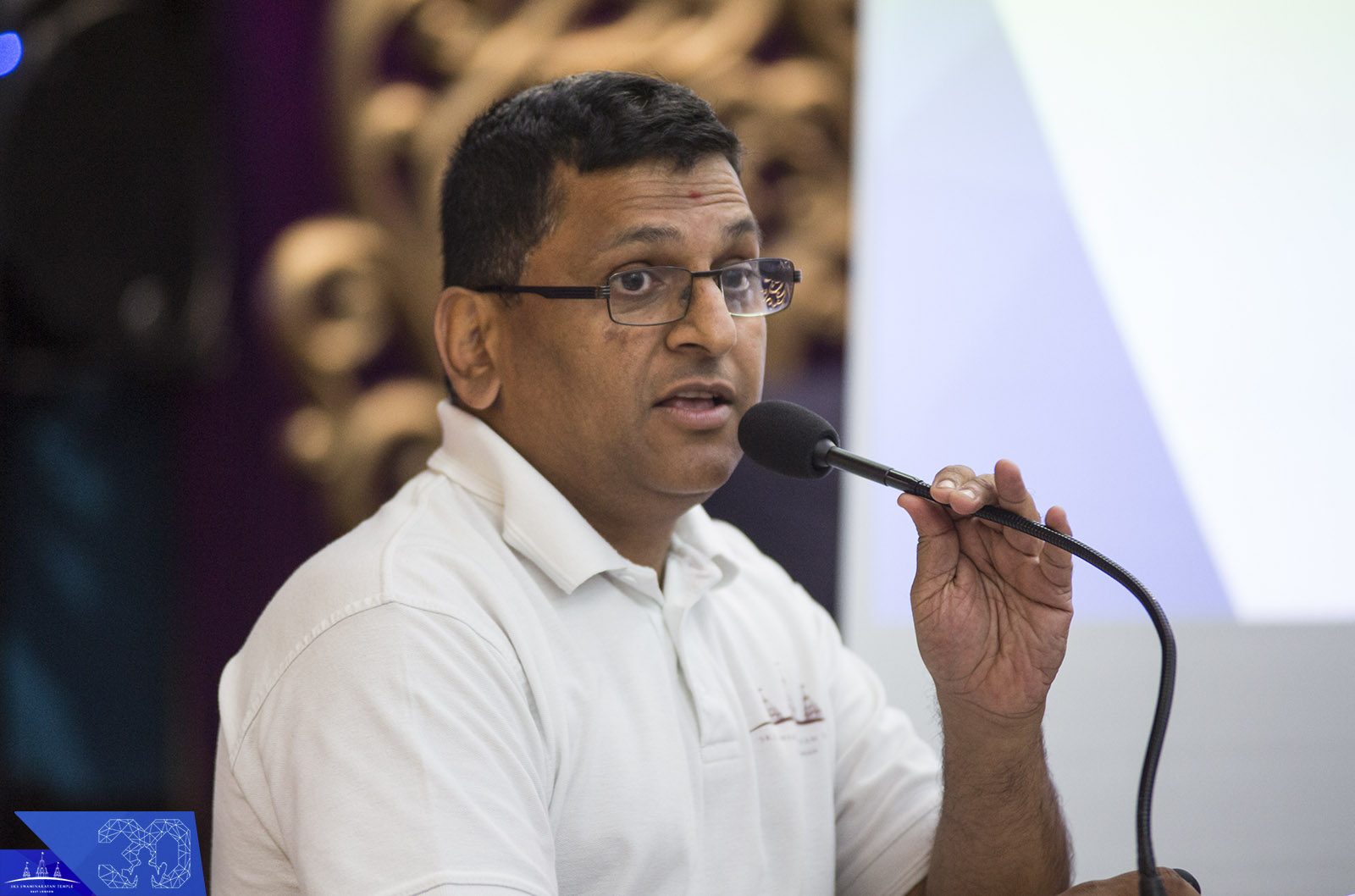 53 - ©1987-2017 SKS Swaminarayan Temple East London