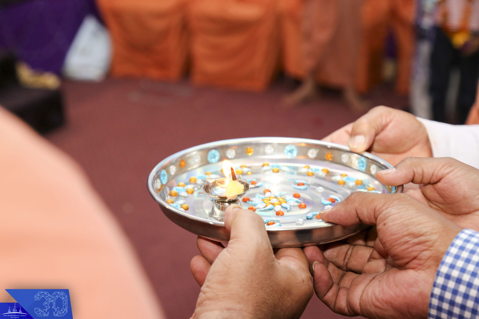 103 - ©1987-2017 SKS Swaminarayan Temple East London