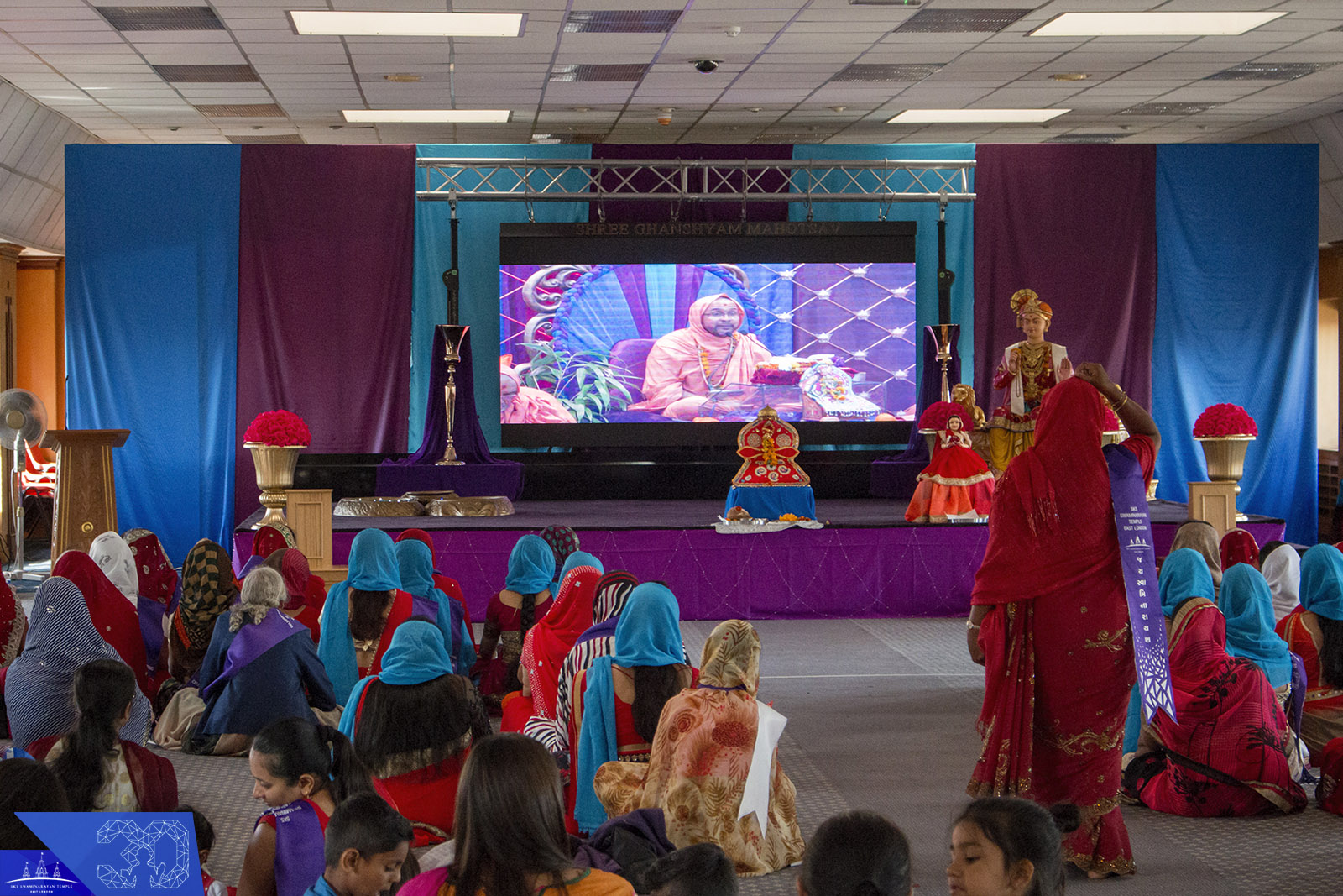 19 - ©1987-2017 SKS Swaminarayan Temple East London