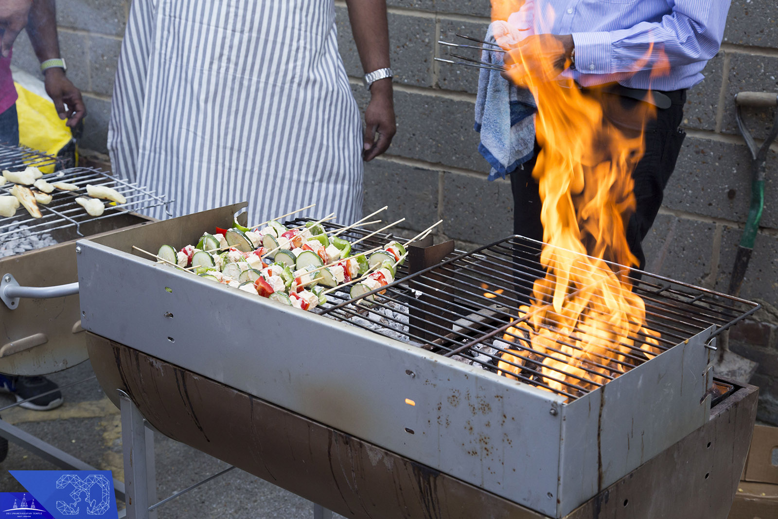 38 - ©1987-2017 SKS Swaminarayan Temple East London