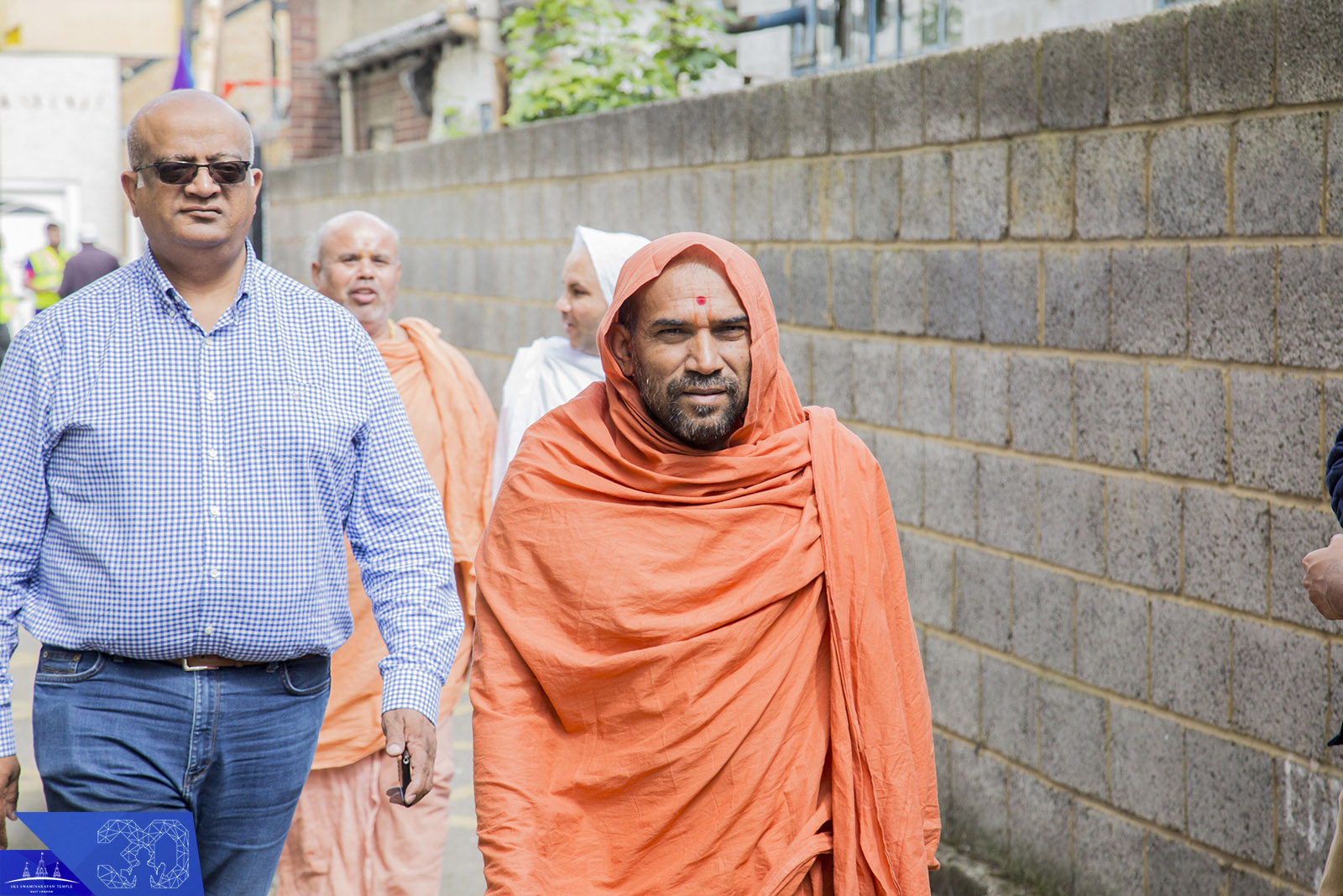 47 - ©1987-2017 SKS Swaminarayan Temple East London
