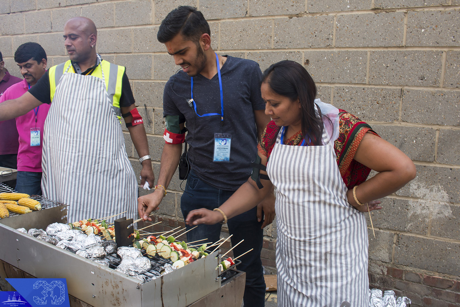 52 - ©1987-2017 SKS Swaminarayan Temple East London
