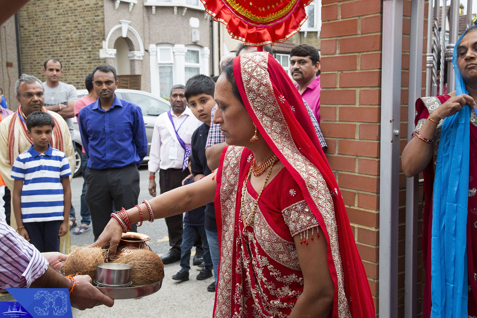 60b - ©1987-2017 SKS Swaminarayan Temple East London