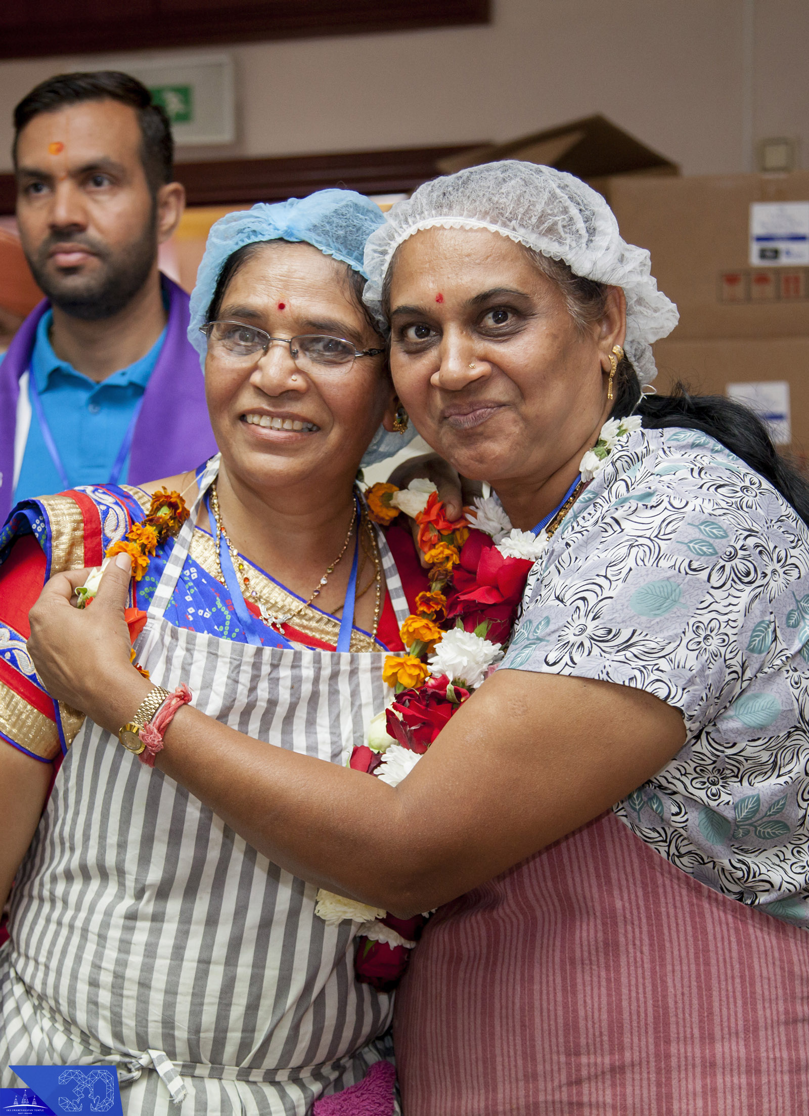 ©1987-2017 SKS Swaminarayan Temple East London