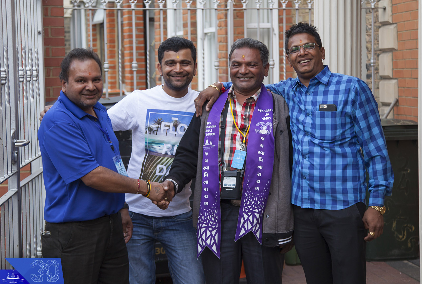 ©1987-2017 SKS Swaminarayan Temple East London