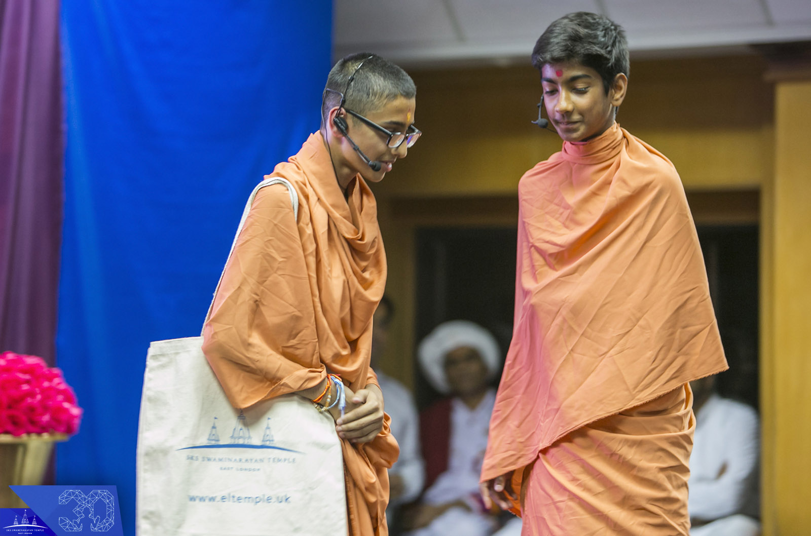 ©1987-2017 SKS Swaminarayan Temple East London