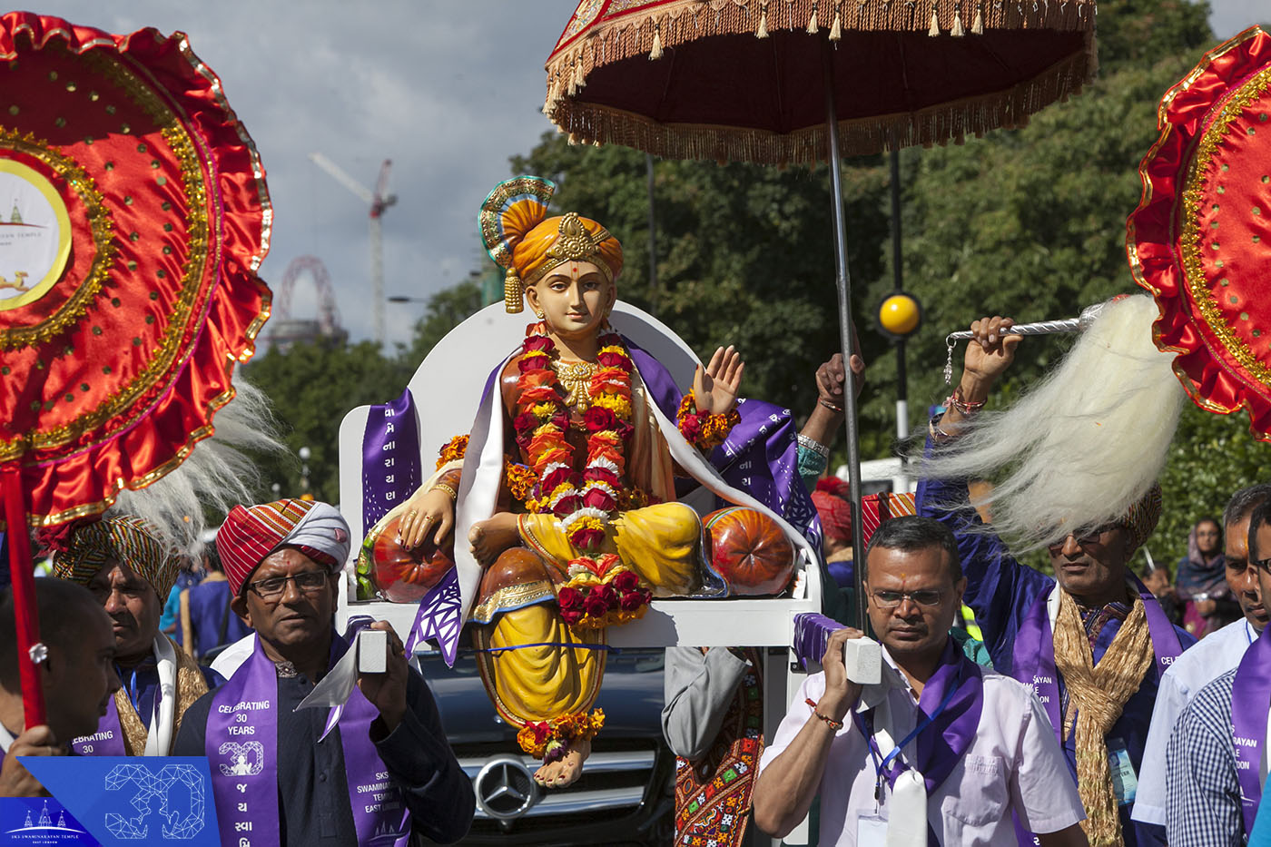 ©1987-2017 SKS Swaminarayan Temple East London