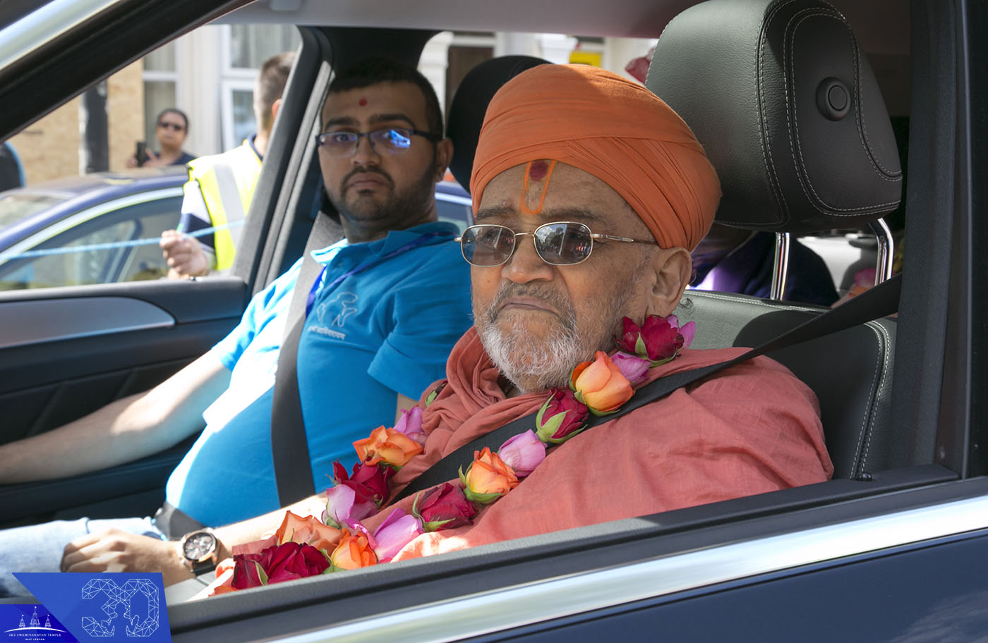 ©1987-2017 SKS Swaminarayan Temple East London