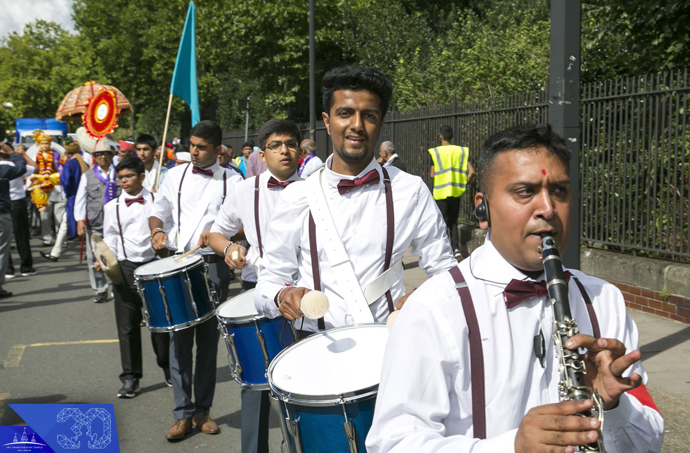 ©1987-2017 SKS Swaminarayan Temple East London