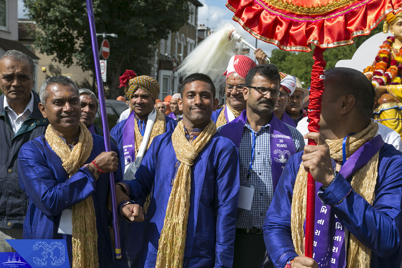 ©1987-2017 SKS Swaminarayan Temple East London