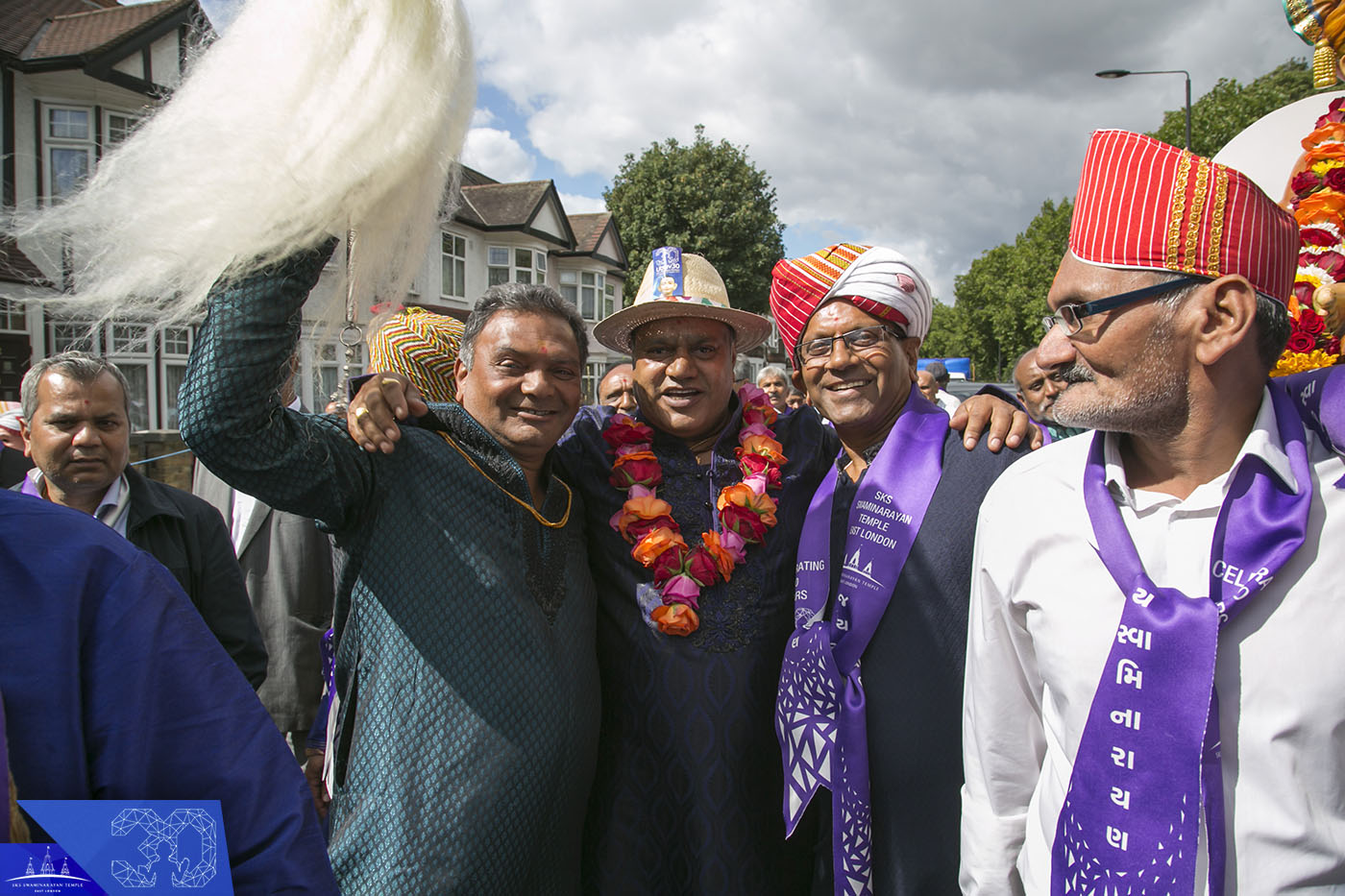 01090313 - ©1987-2017 SKS Swaminarayan Temple East London
