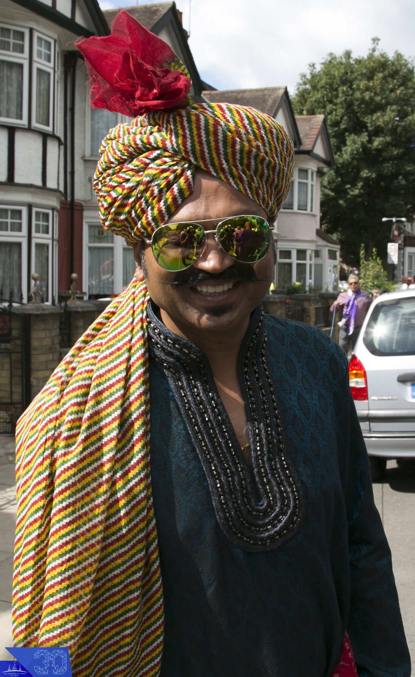01110314 - ©1987-2017 SKS Swaminarayan Temple East London