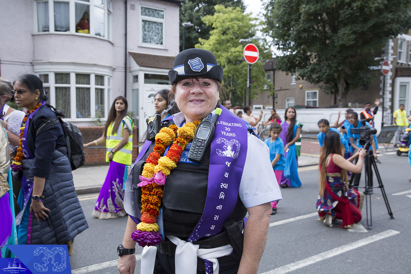 01230227 - ©1987-2017 SKS Swaminarayan Temple East London