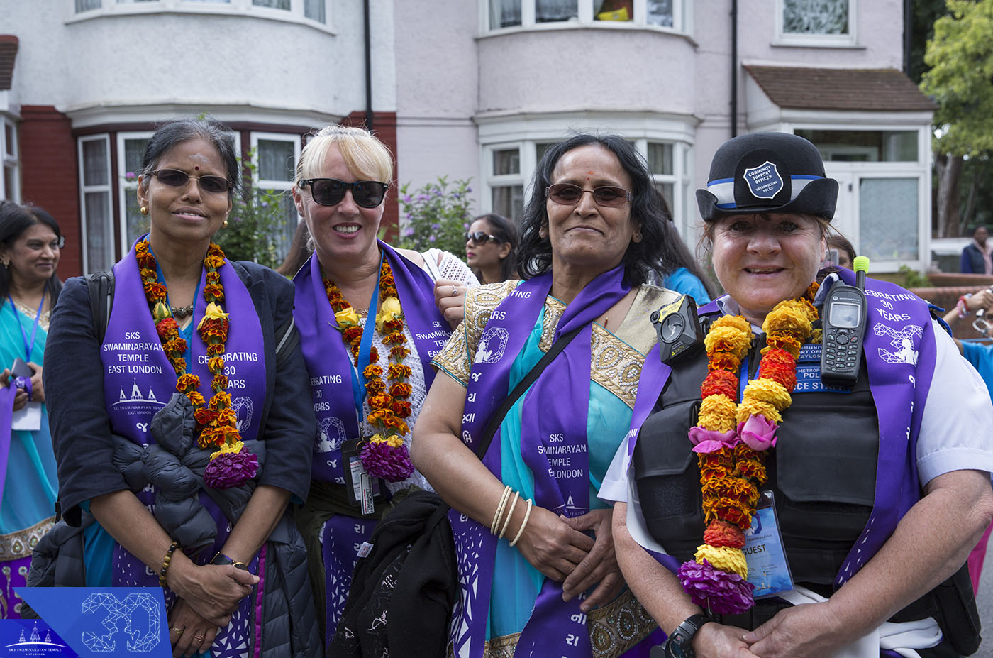 01240228 - ©1987-2017 SKS Swaminarayan Temple East London