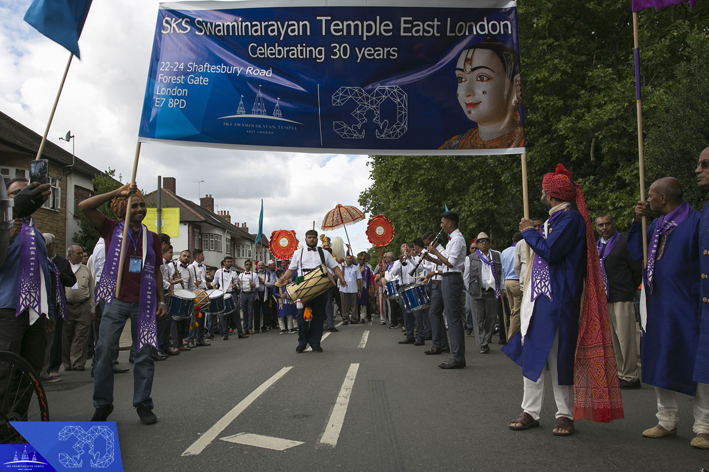 01280320 - ©1987-2017 SKS Swaminarayan Temple East London