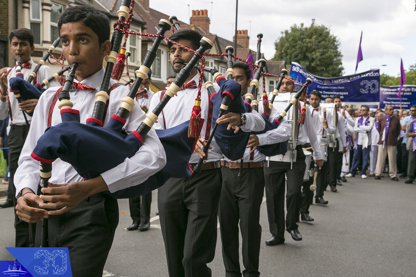 ©1987-2017 SKS Swaminarayan Temple East London