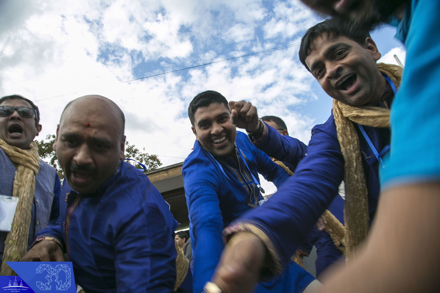 01680344 - ©1987-2017 SKS Swaminarayan Temple East London