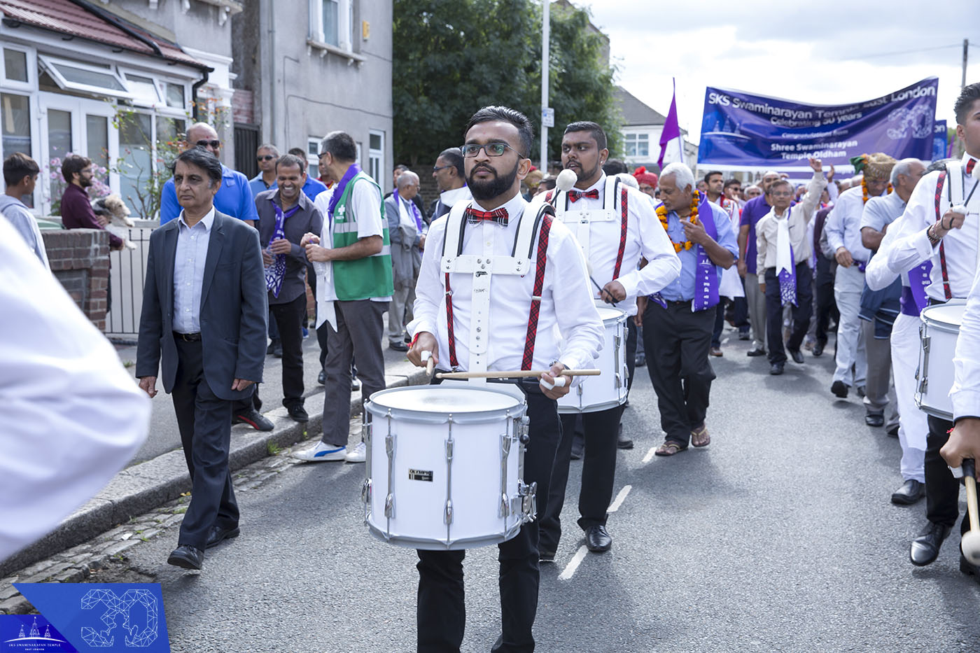 01850247 - ©1987-2017 SKS Swaminarayan Temple East London