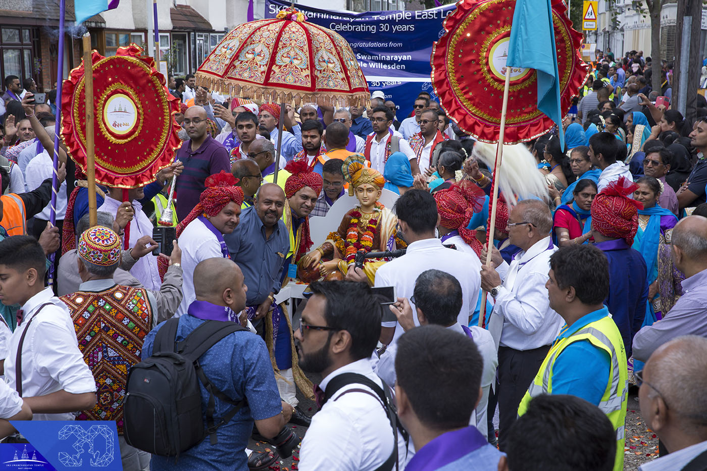 ©1987-2017 SKS Swaminarayan Temple East London