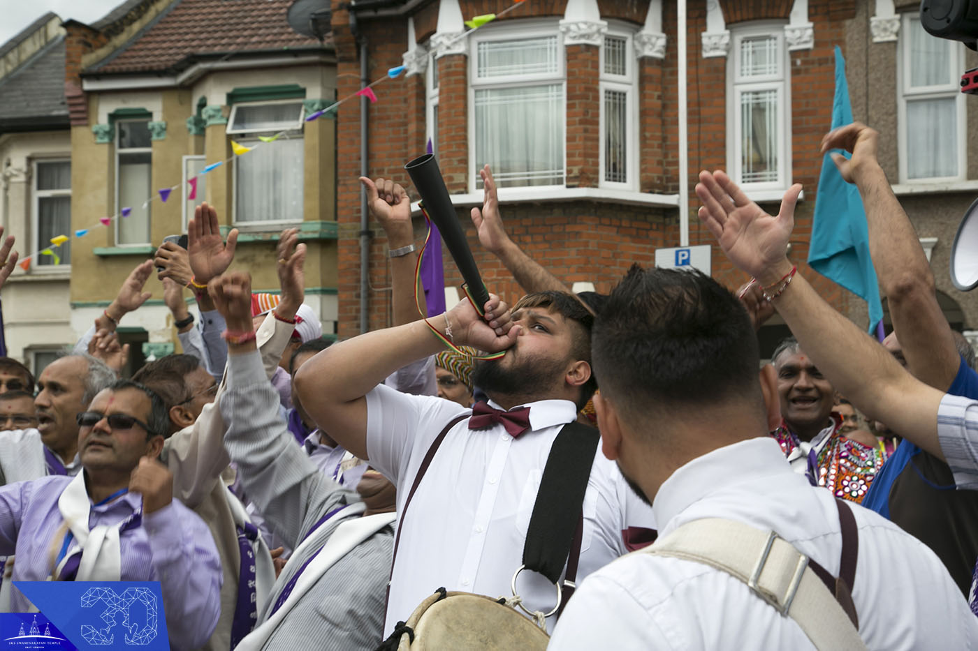 02450377 - ©1987-2017 SKS Swaminarayan Temple East London