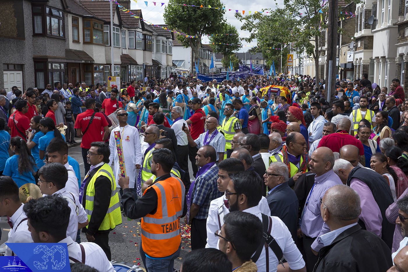 02460266 - ©1987-2017 SKS Swaminarayan Temple East London