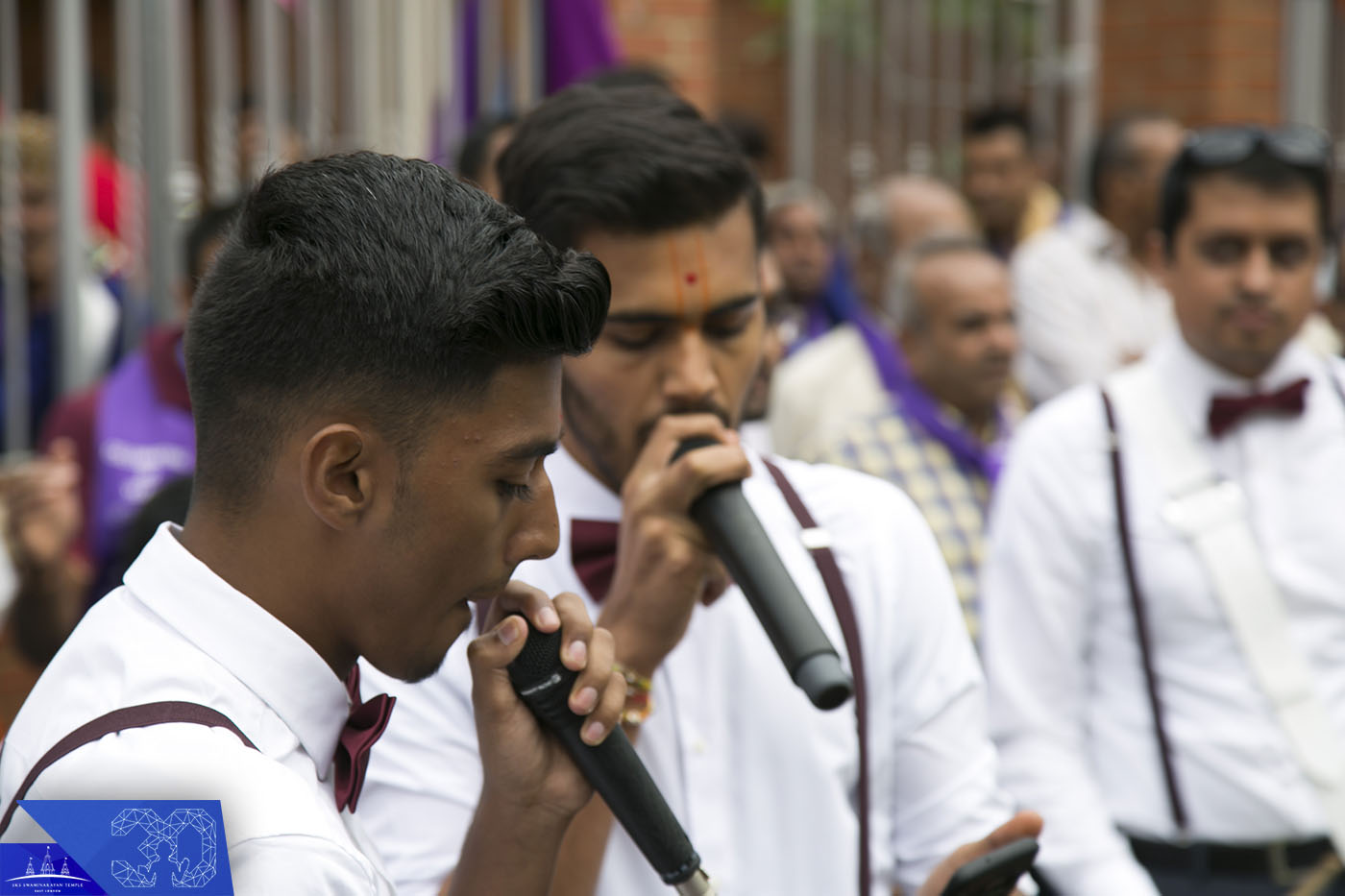 02570052 - ©1987-2017 SKS Swaminarayan Temple East London
