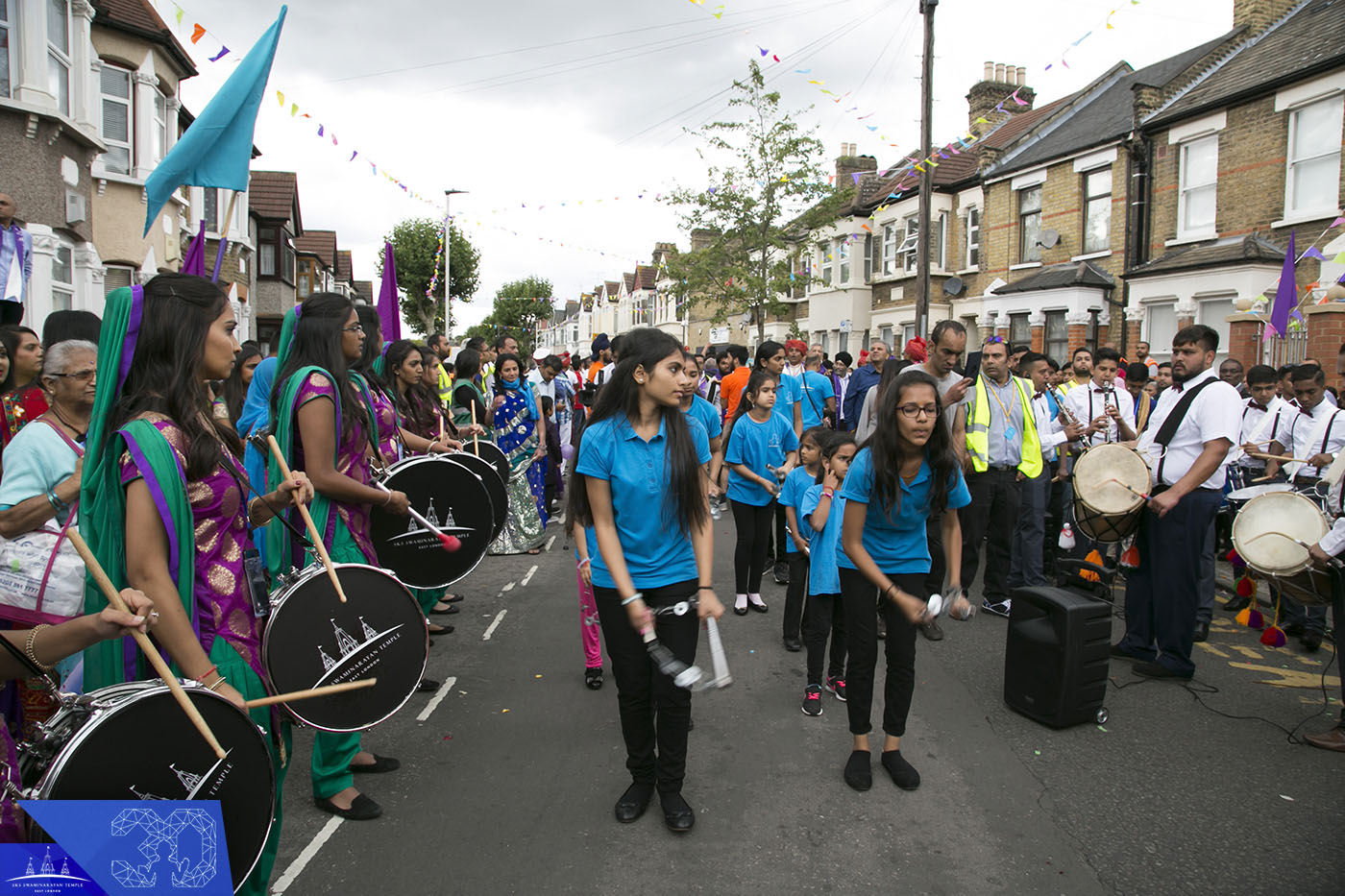 02600379 - ©1987-2017 SKS Swaminarayan Temple East London