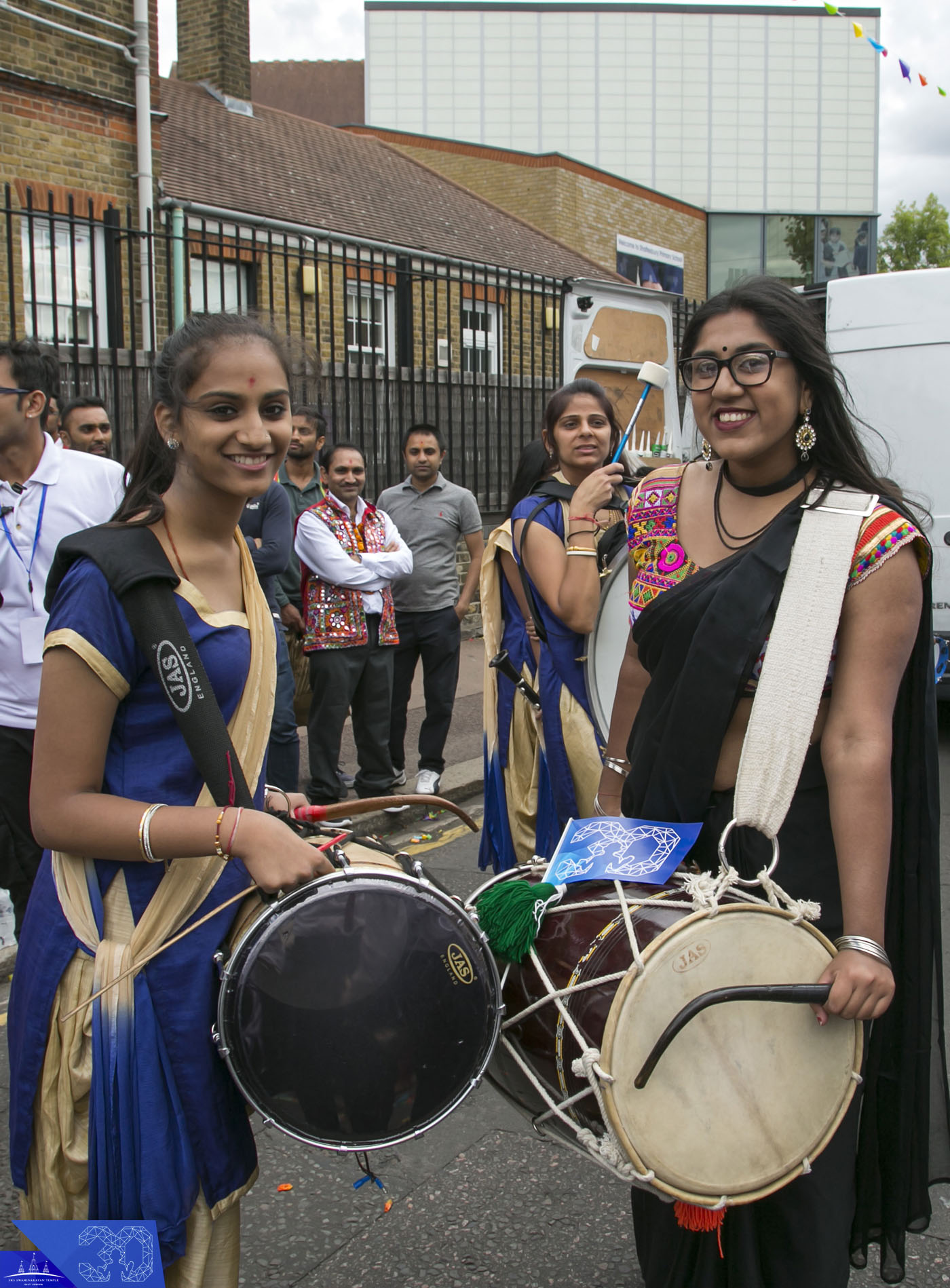 ©1987-2017 SKS Swaminarayan Temple East London