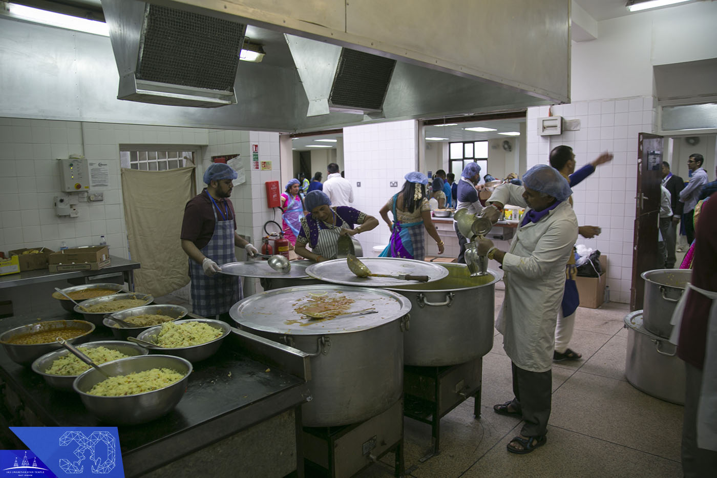 ©1987-2017 SKS Swaminarayan Temple East London