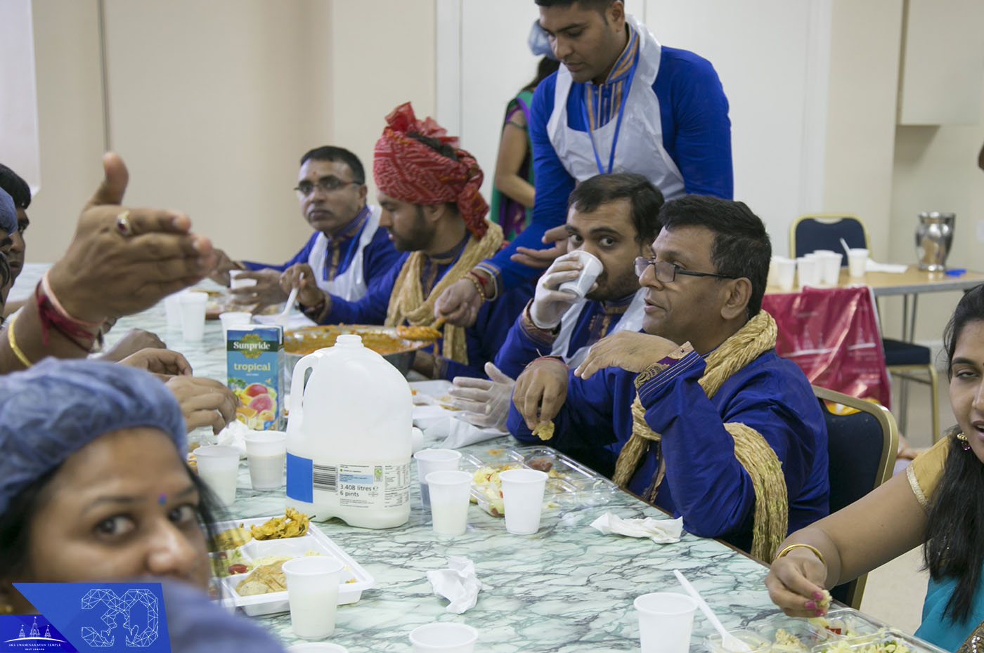 ©1987-2017 SKS Swaminarayan Temple East London