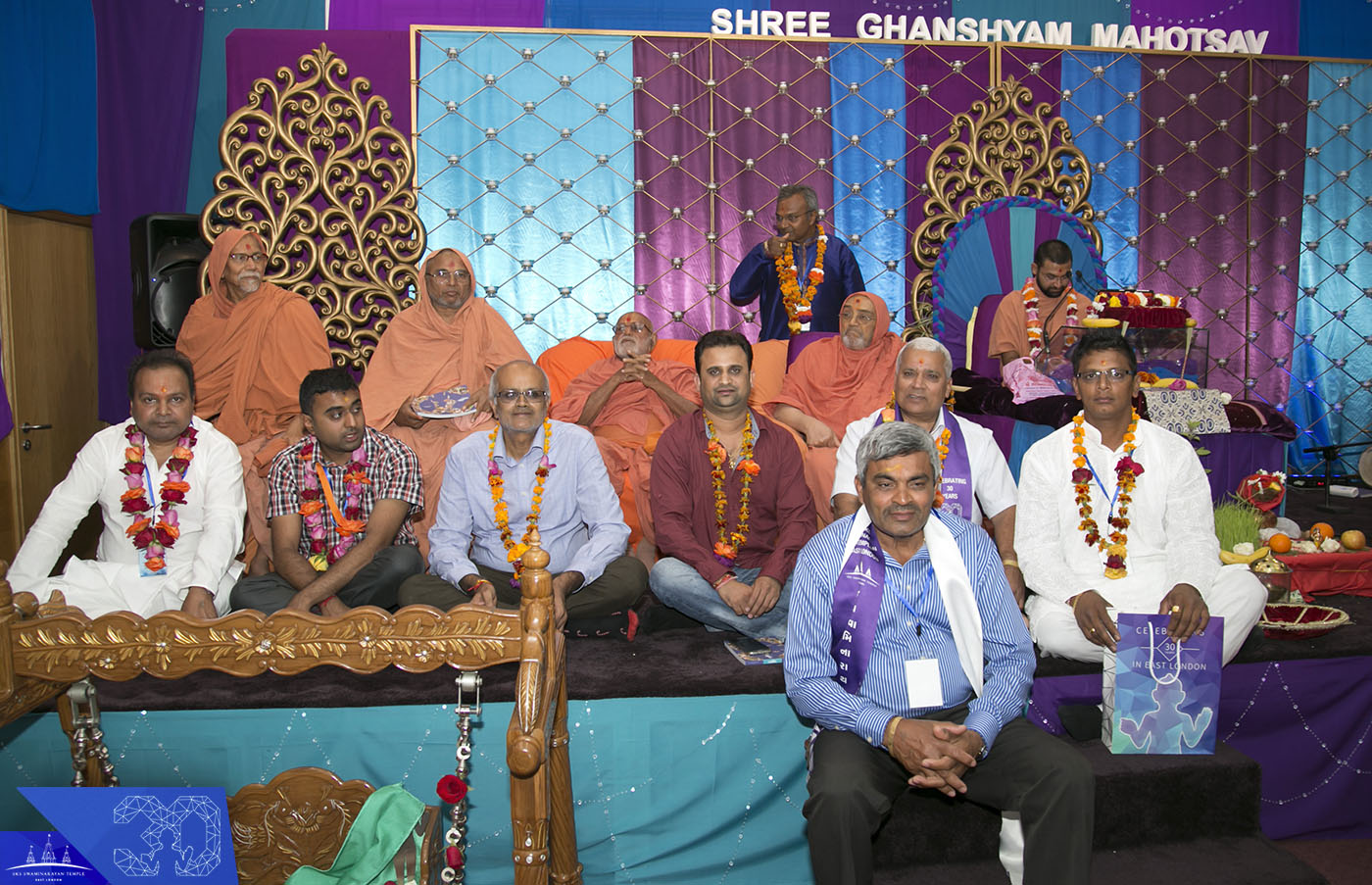 ©1987-2017 SKS Swaminarayan Temple East London