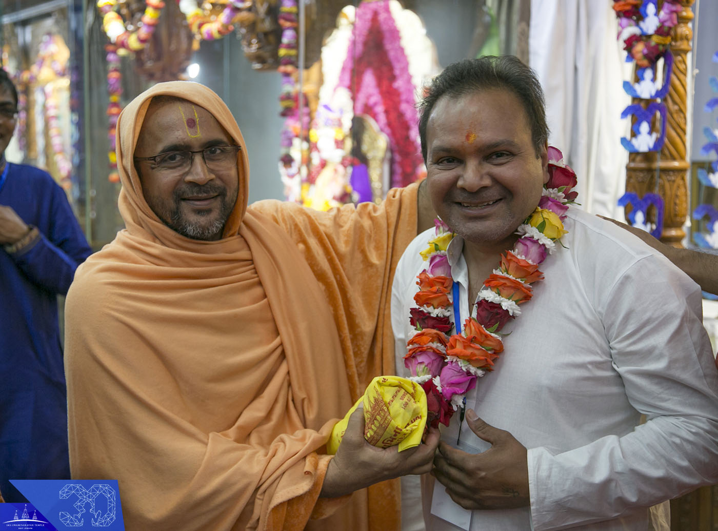 ©1987-2017 SKS Swaminarayan Temple East London