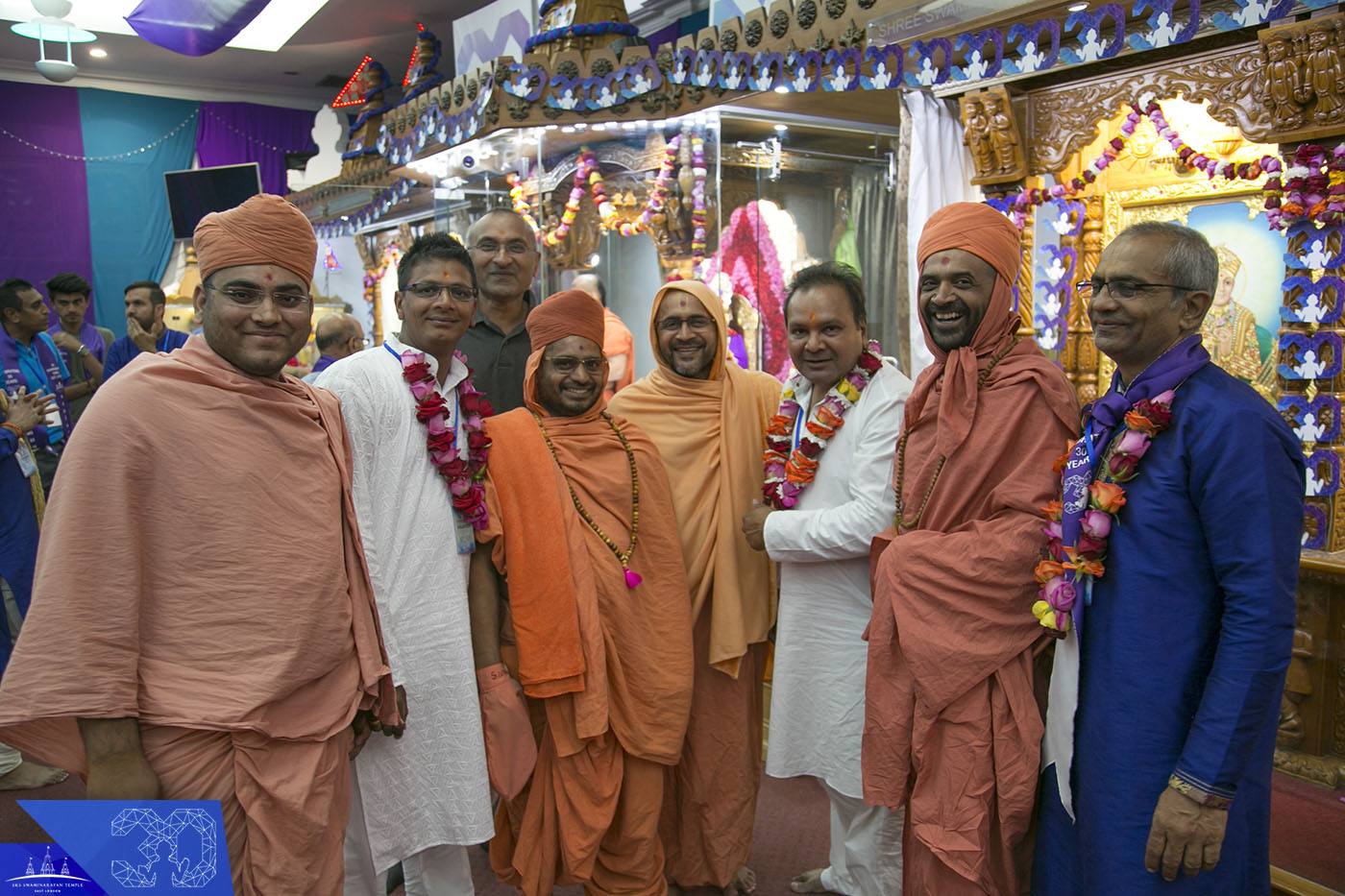 ©1987-2017 SKS Swaminarayan Temple East London