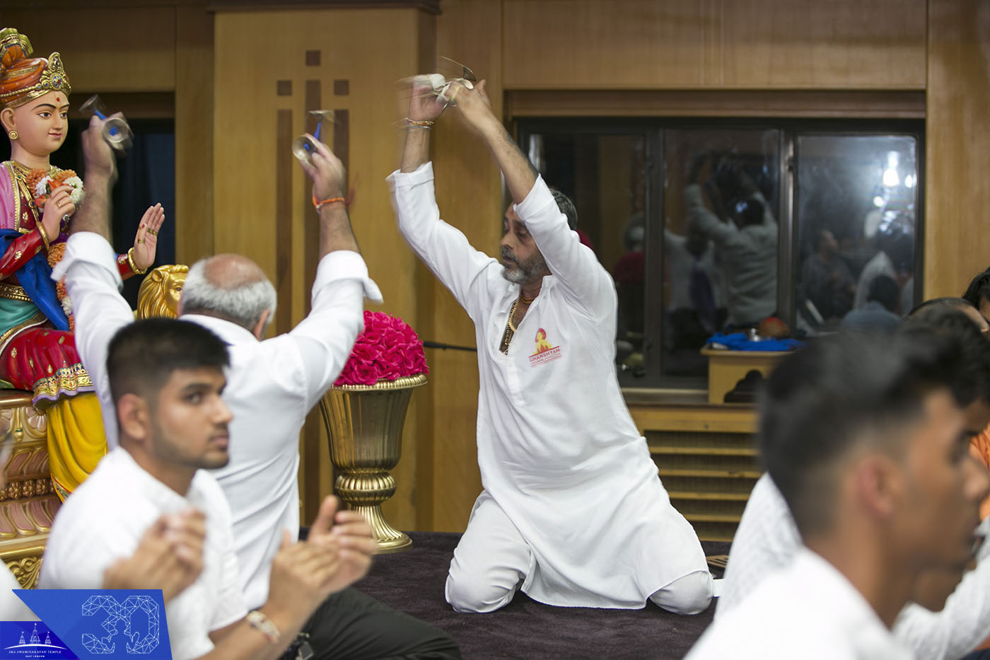 03810142 - ©1987-2017 SKS Swaminarayan Temple East London